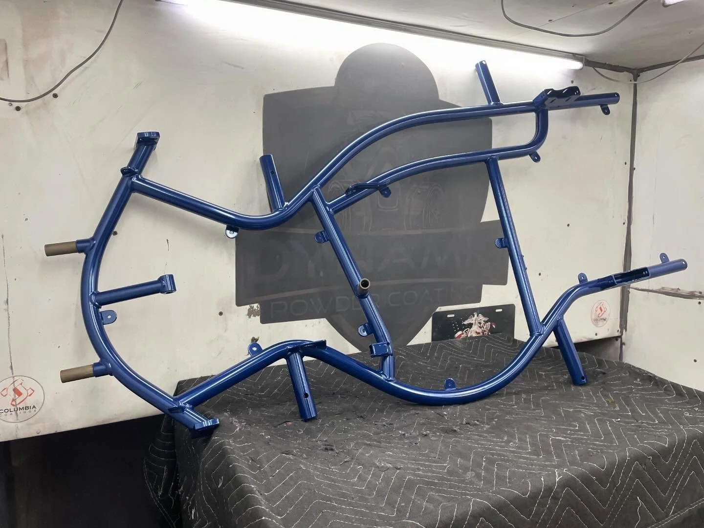 Going to be one FRESH cart chassis on the track this season! Polaris Navy Blue from our friends at @columbiacoatings this color is wicked in the sunlight!!
.
.
.
.
#powdercoat #powdercoated #gocart #powdercoating #customchassis