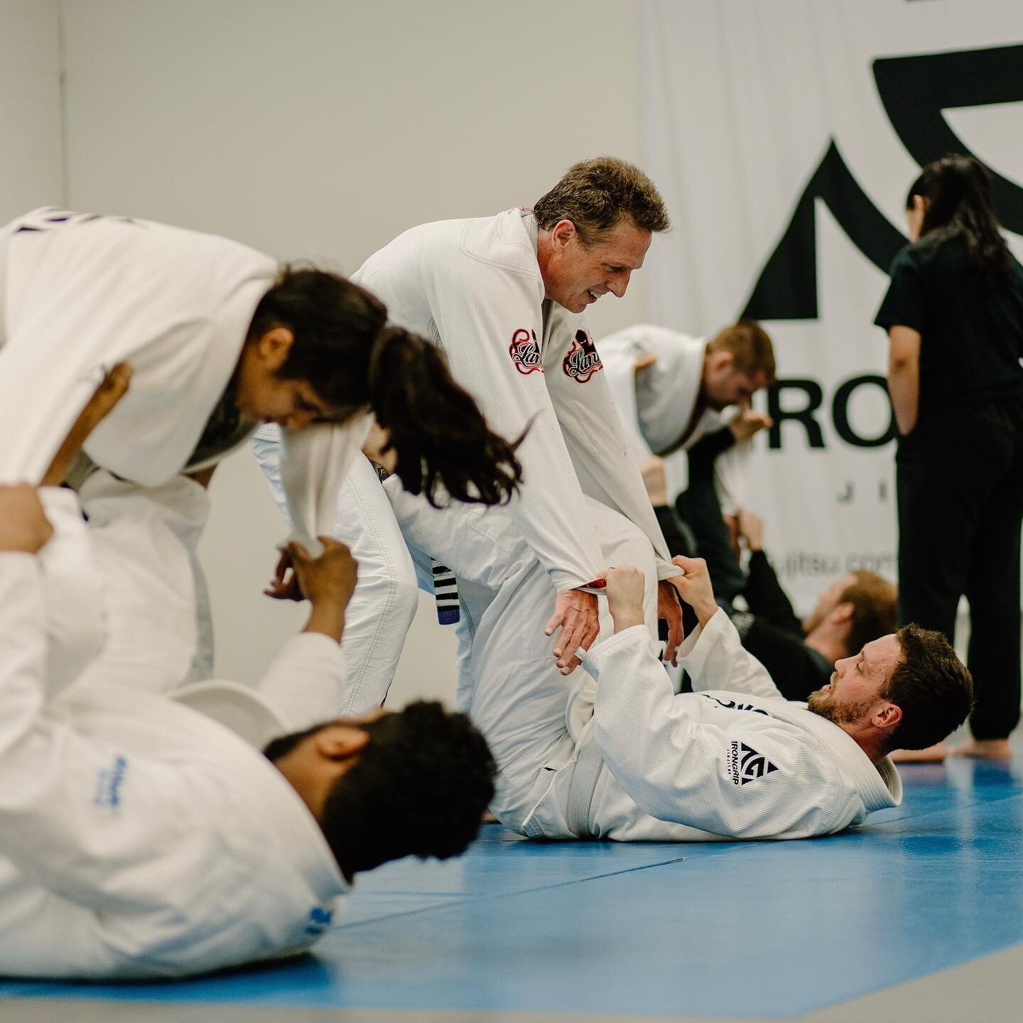 Practice is not just a matter of years and  months. It is a matter of concentration.
.
.
.

#bjj #bjjgirls #bjjtraining #bjjlifestyle #jiujitsu #jiujitsu4life #jiujitsufamily #mma #mmatraining #mmafighter #discipline #respect #raleigh #artsuave #self