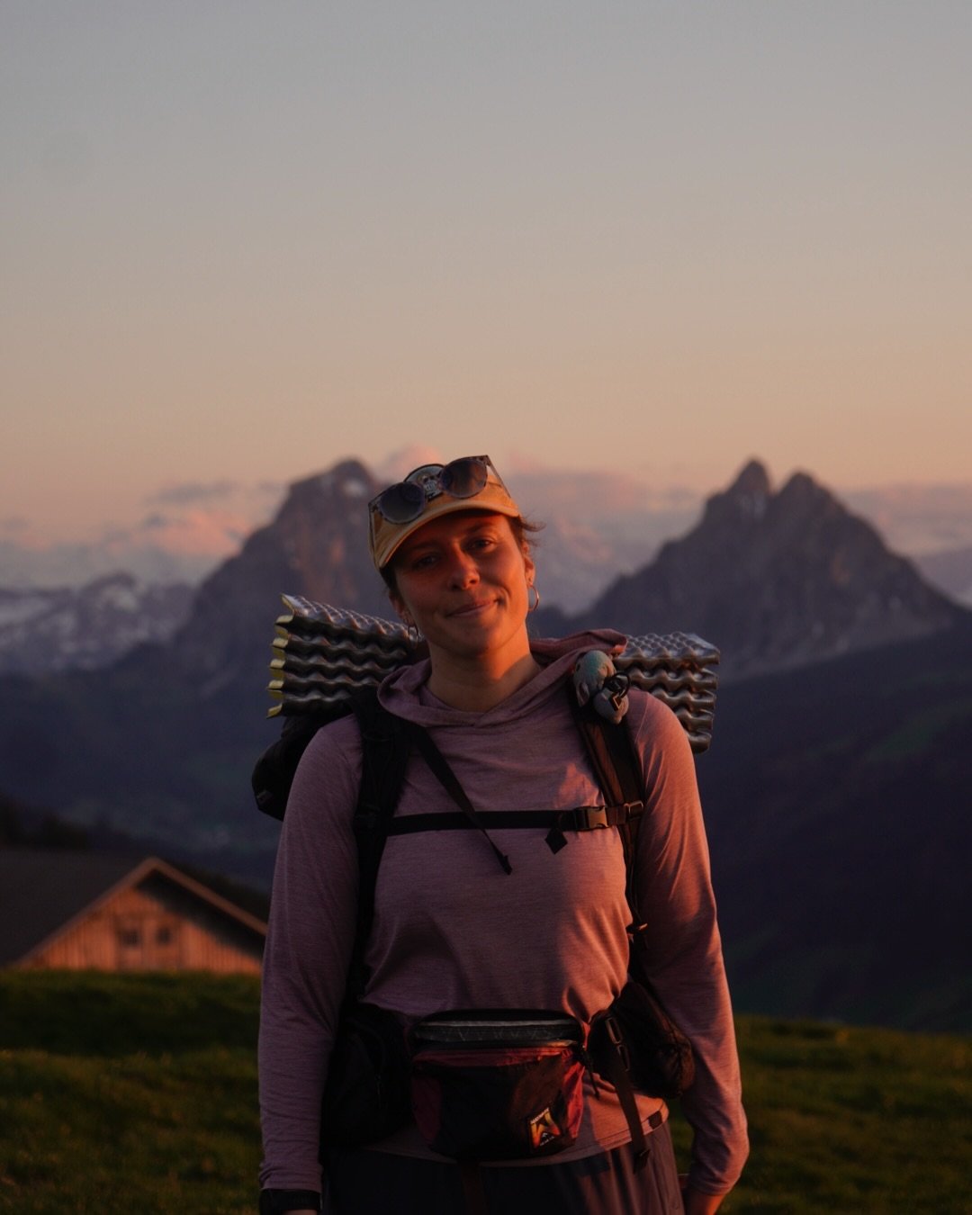 Almost a year ago, we took our first steps on the PCT, the trail that changed our lives.

Here we are, one year later, still chasing those trail feelings on the mountains near home&hellip; and finally starting to dream about the next adventures 👑