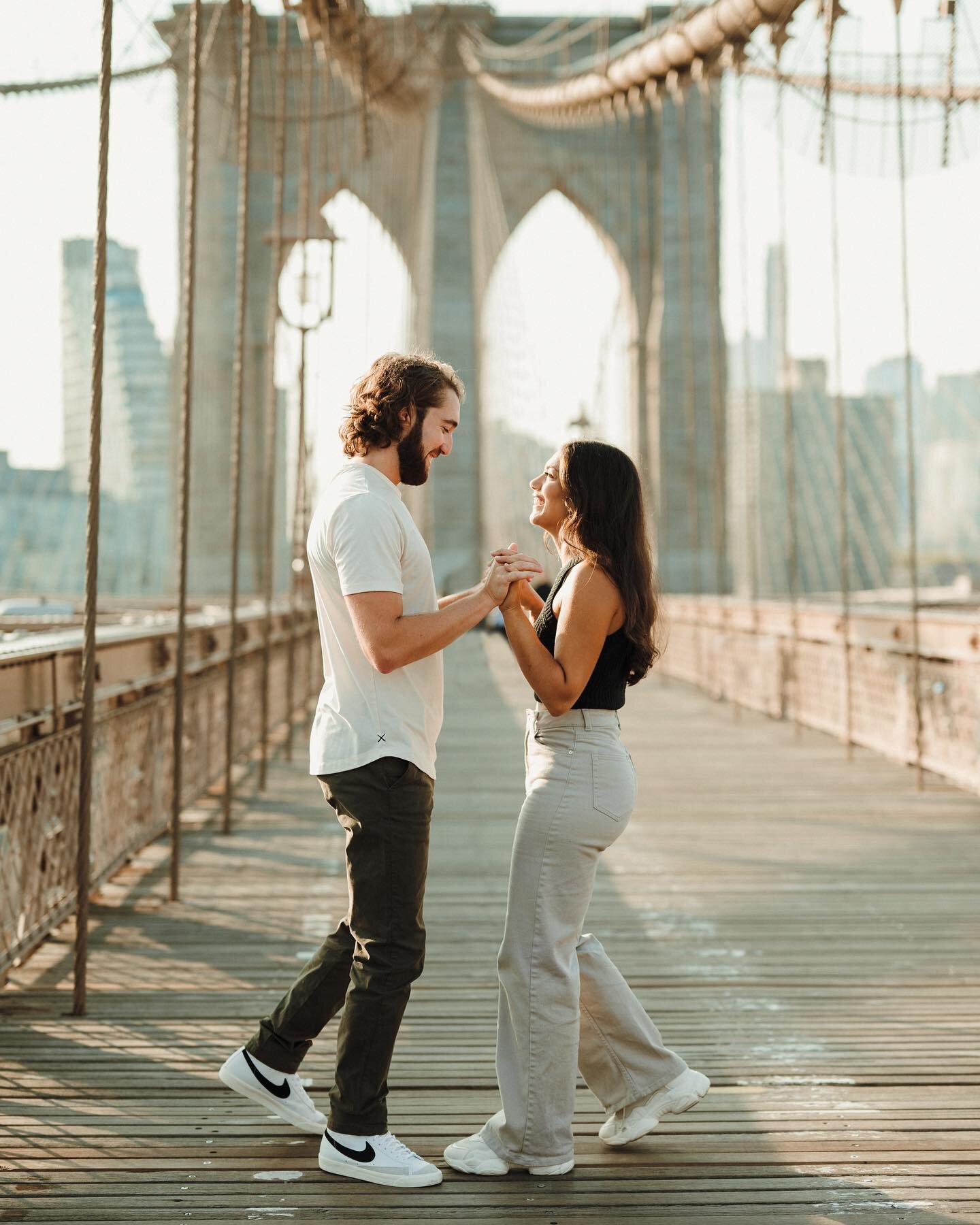 Just meet me at the Brooklyn bridge 

#coloradophotographer #elopementphotographer #elope #wedding #weddingphotography #weddinginspiration #coloradoweddingphotographer #californiaweddingphotographer #bohowesternwedding #kcweddingphotographer #kcphoto