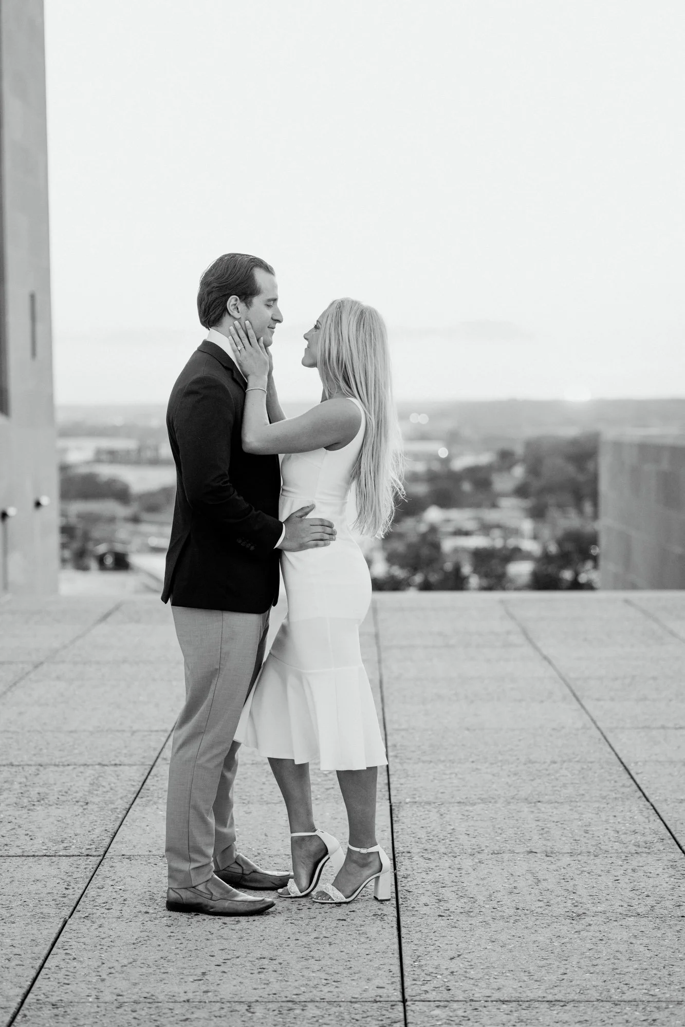 Monphotography-Kansas-City-Engagement-Photographer-2-26.jpg
