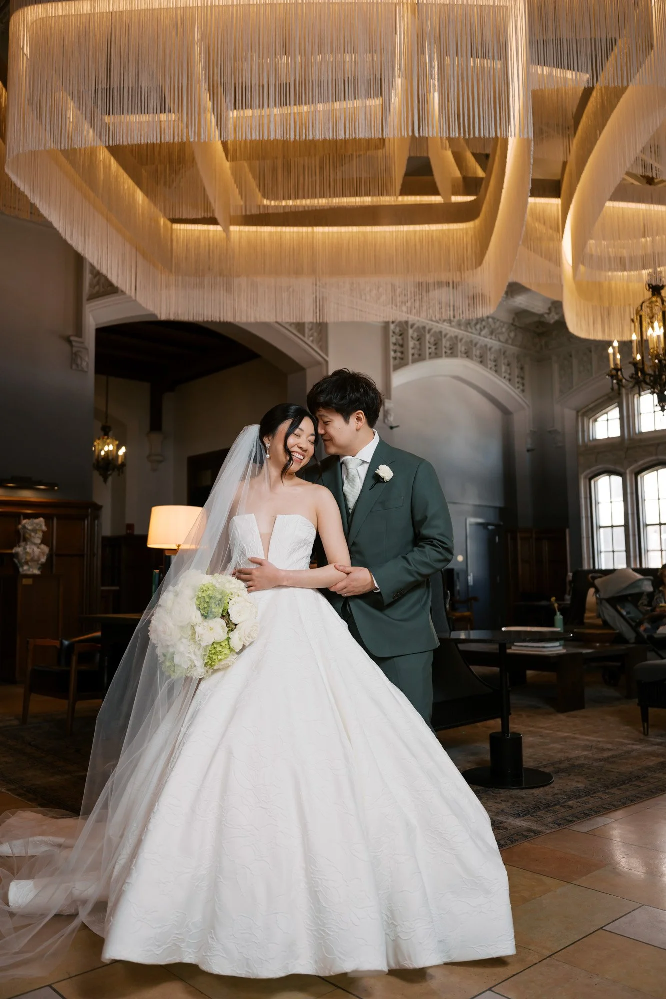 Bride and Groom Portraits Hotel Kansas City by Monphotography