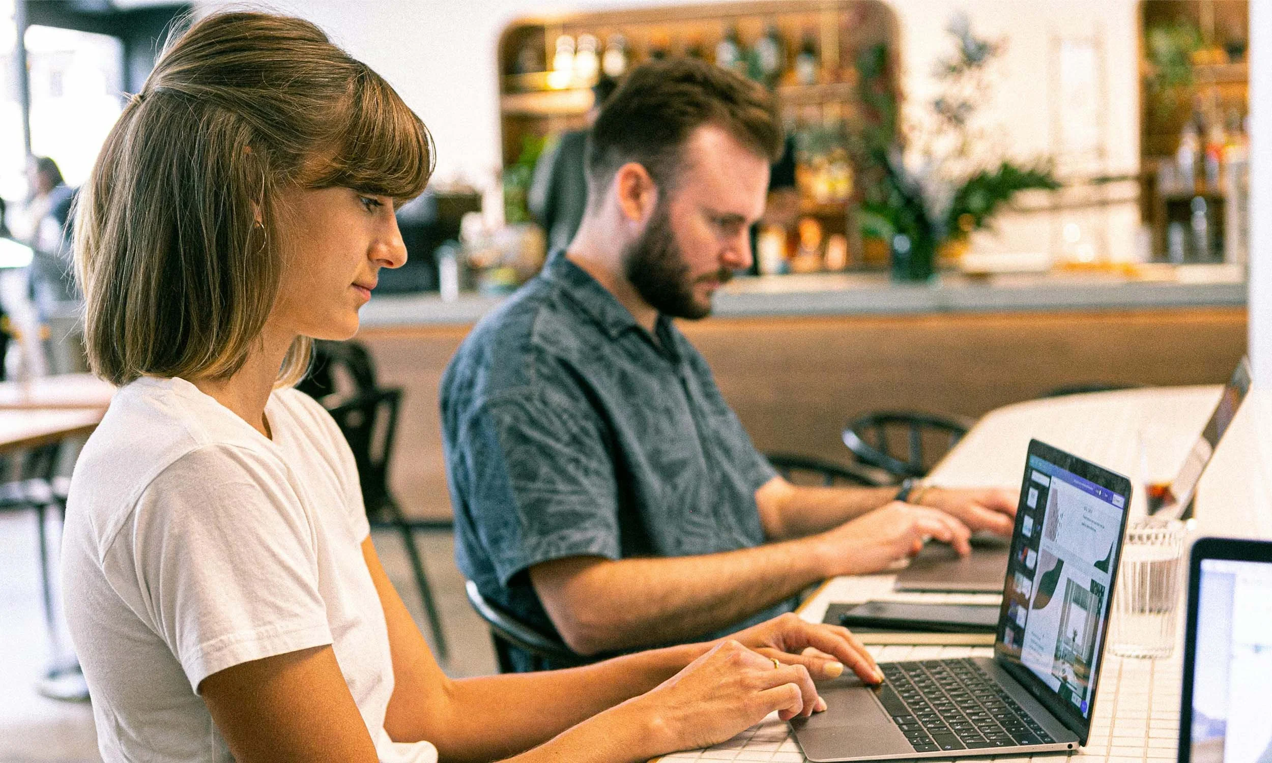 Do You Need a Freelance Presentation Designer or Your In-House Team?