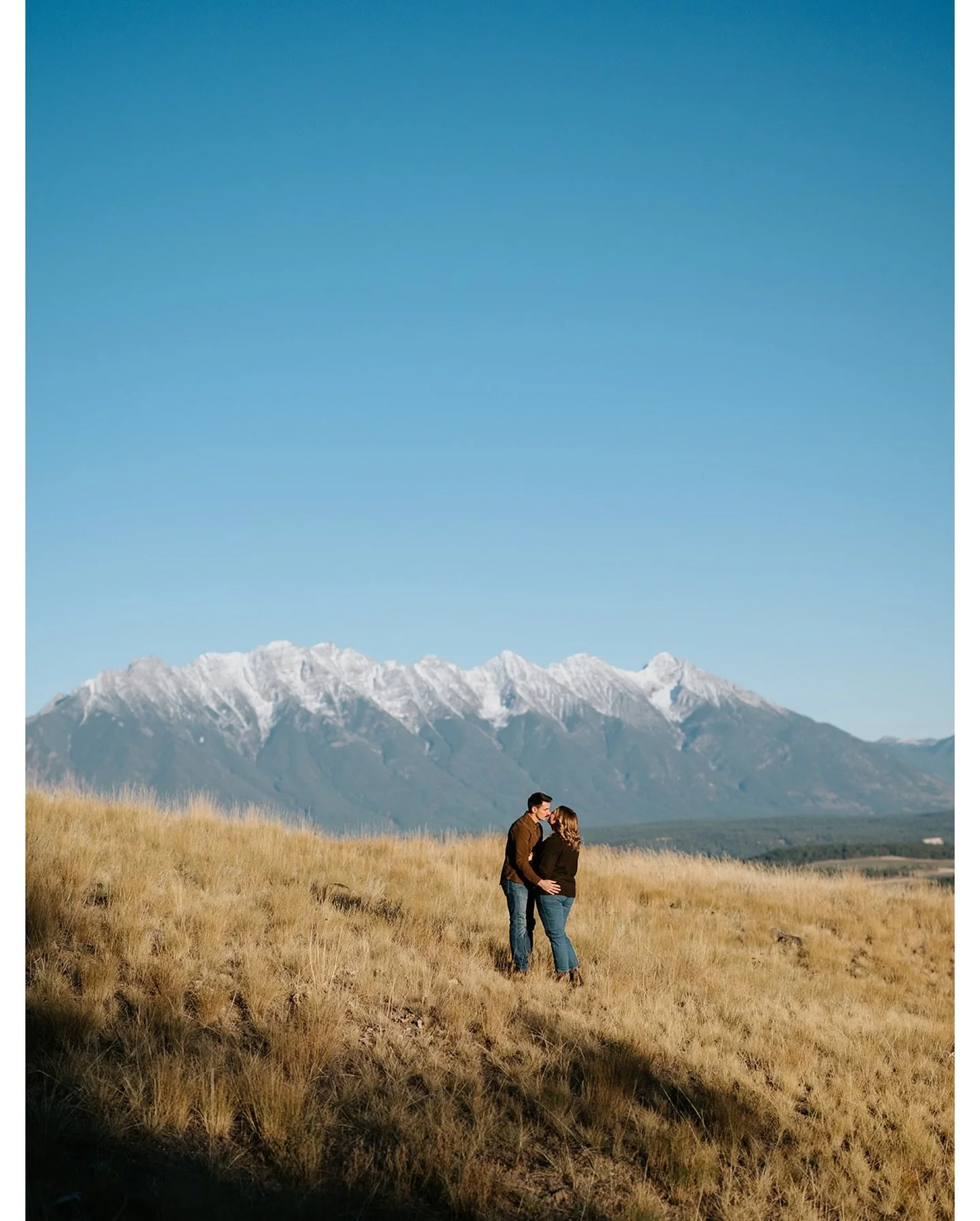 A glimpse into one of my 2026 couples I can&rsquo;t wait to third-wheel it with. 🫶

@kd_free 
@mattsopkow