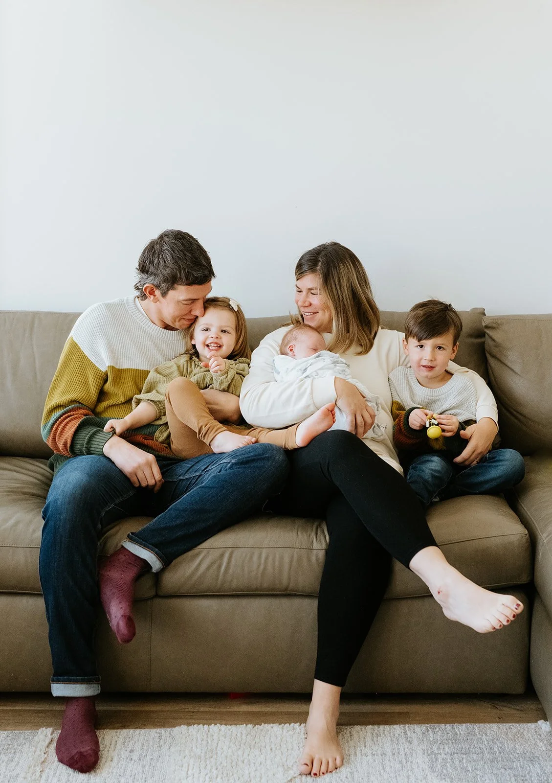 Newborn photography, kimberley BC, Cranbrook BC, family photos, lifestyle family, in-home sessions, natural light photographer