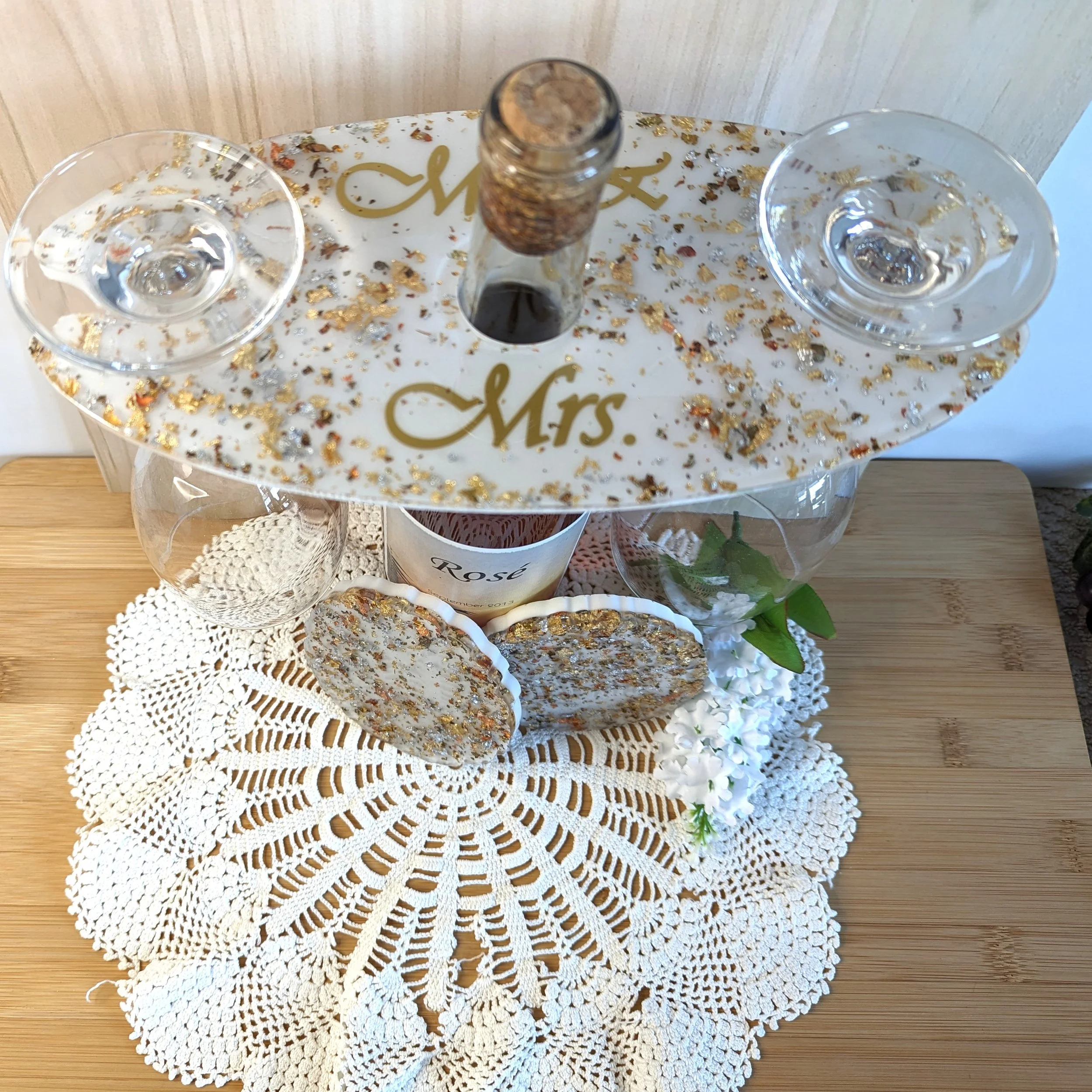 WNS043 - Mr and Mrs Wine Caddy Set.jpg