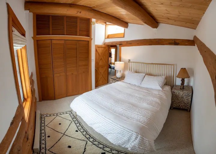 bedroom 2 .jpg