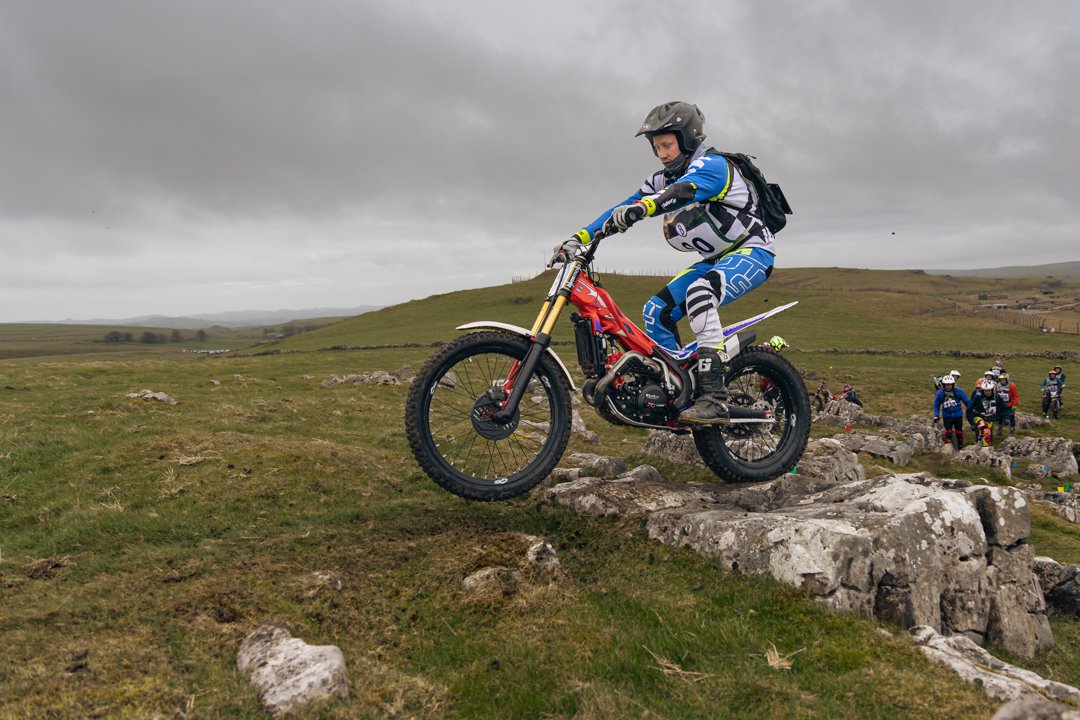 EOS R6m2_9999_399.jpg