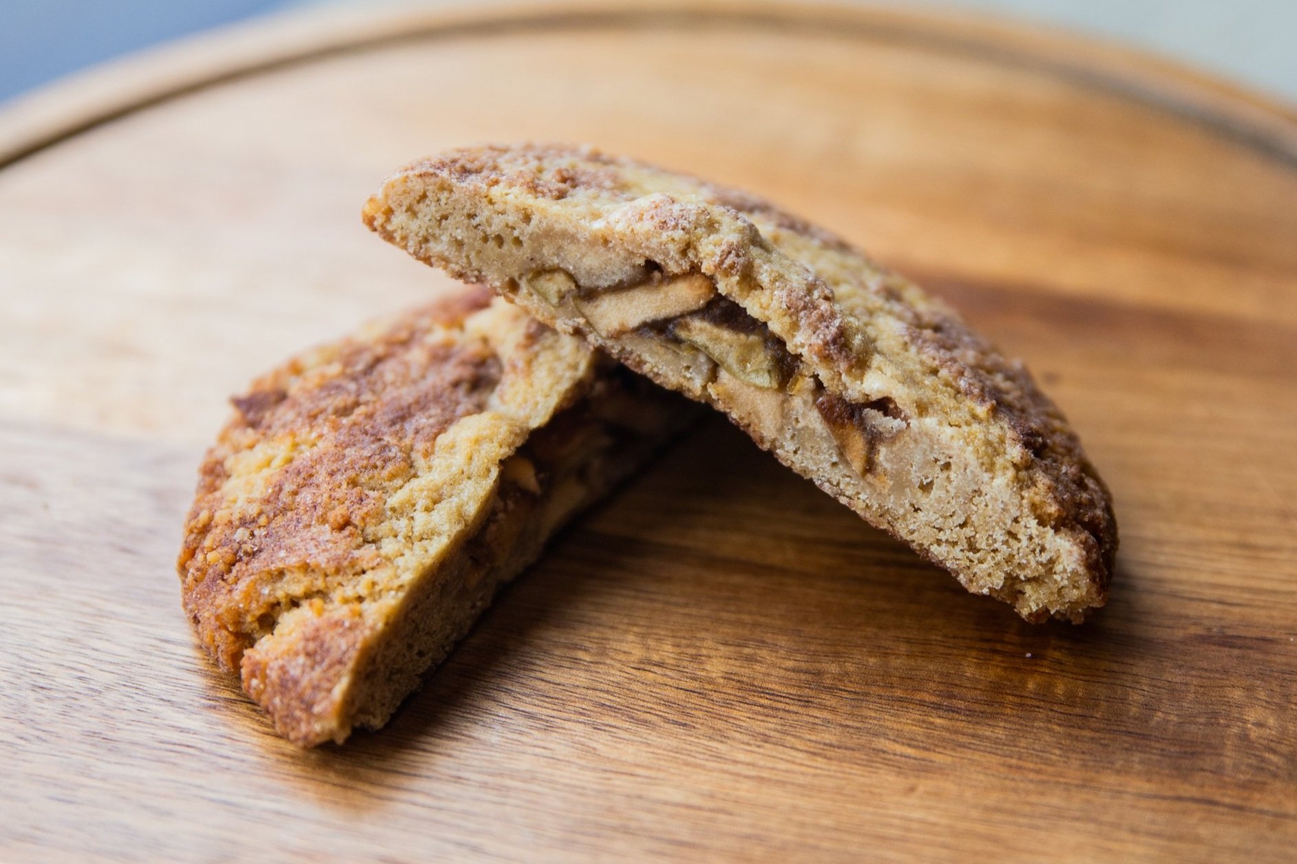 Apple Crumb Pie Cookie