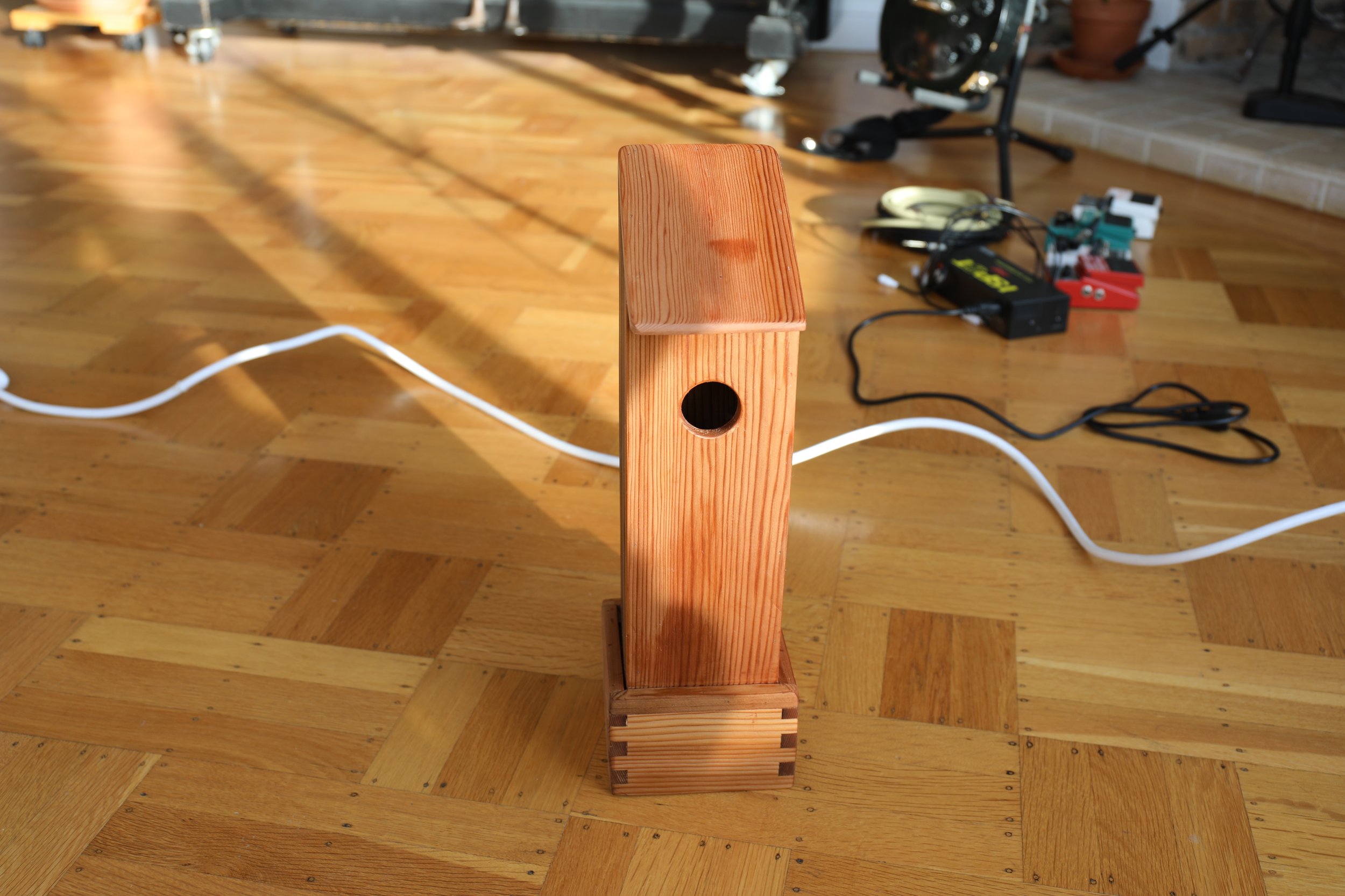 DEC 15, 2022 // CEDAR BIRDHOUSE, ALPINE ROOF # 17