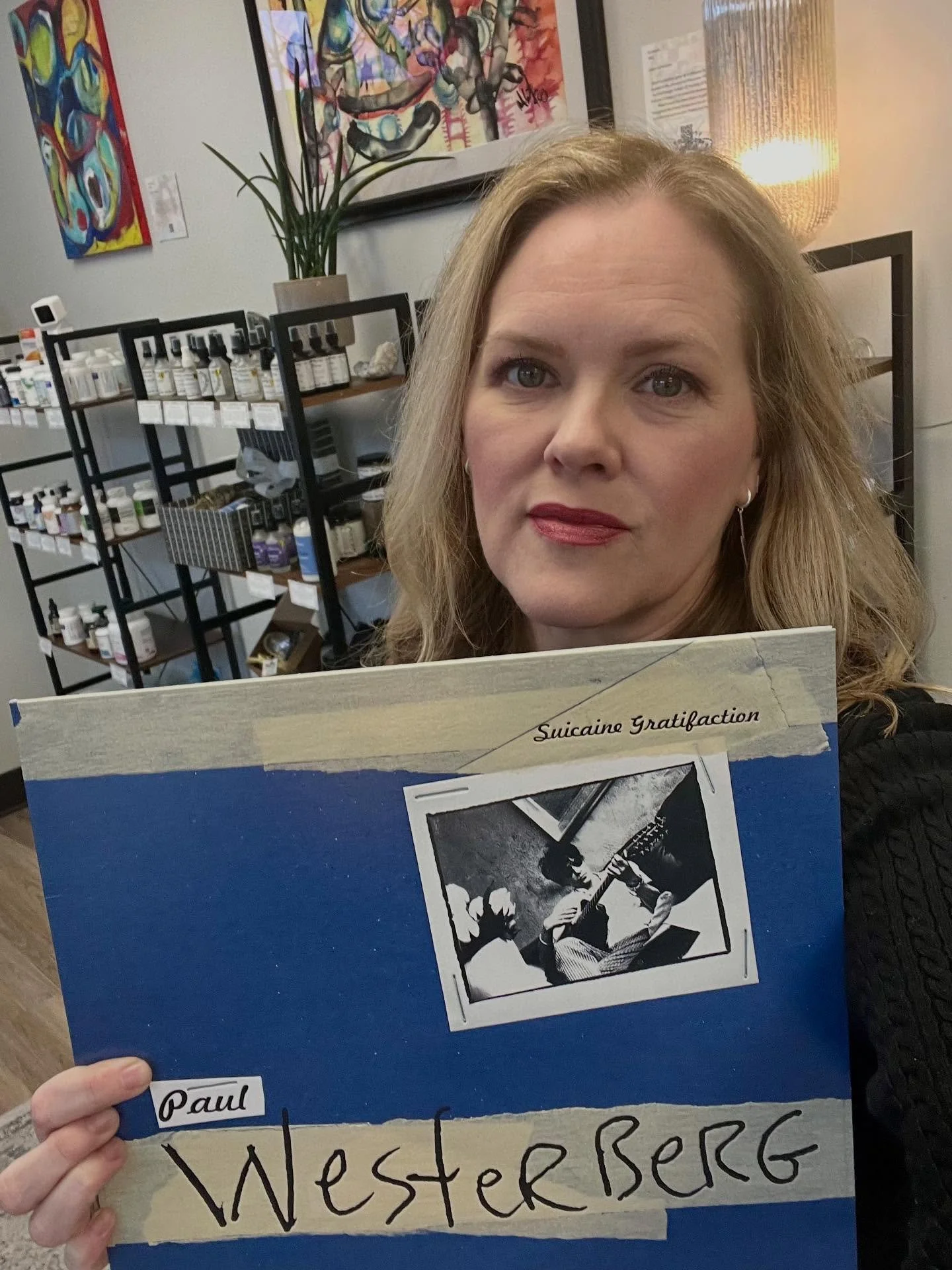 I'm in a Minneapolis state of mind this #rocknrollfriday and spinning one of my favorite depressed #minneapolis poets, #paulwesterberg. If you've lived under a rock, Paul is the former lead singer of my babes The Replacements. 

Keep your hearts soft