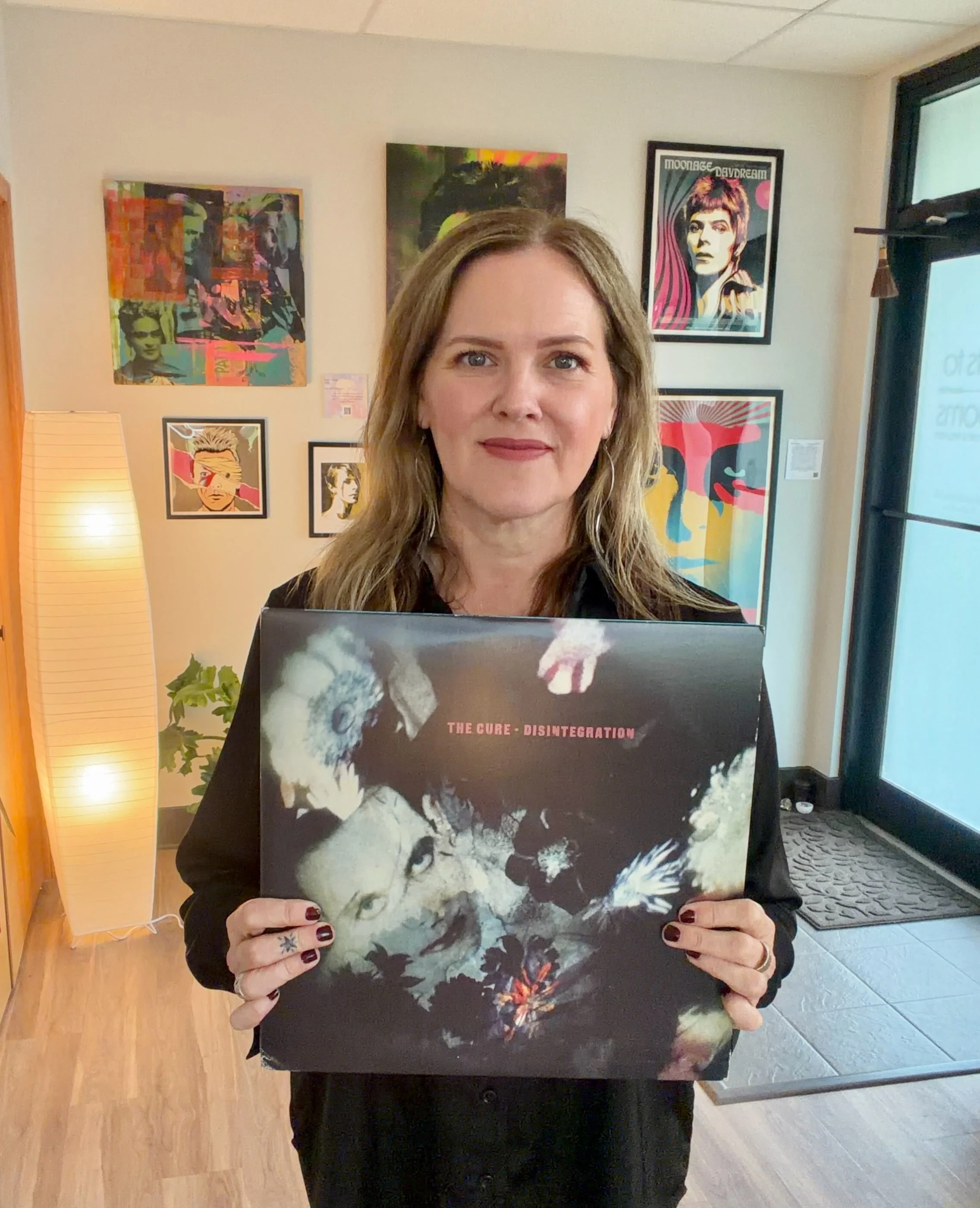 It's finally autumn. 61 degrees, cloudy, and a little misty. You know what that means? It's time for the ultimate autumn album for this #rocknrollfriday, The Cure's "Disintegration." My concert buddy told me it's his favorite Cure album, so