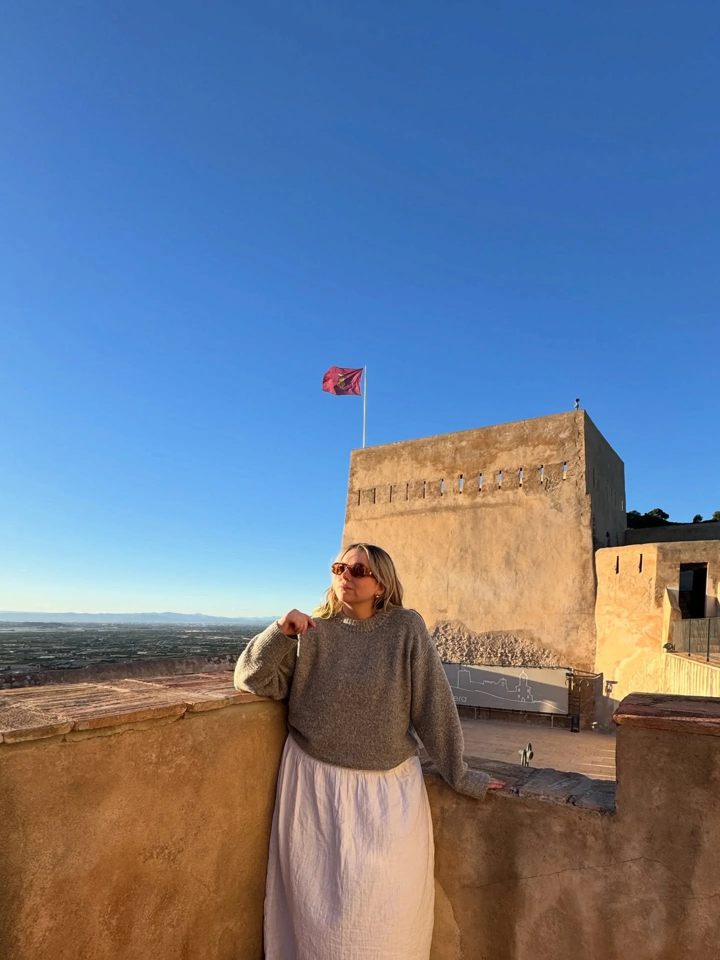 travel in your twenties ☕️🍇🇪🇸