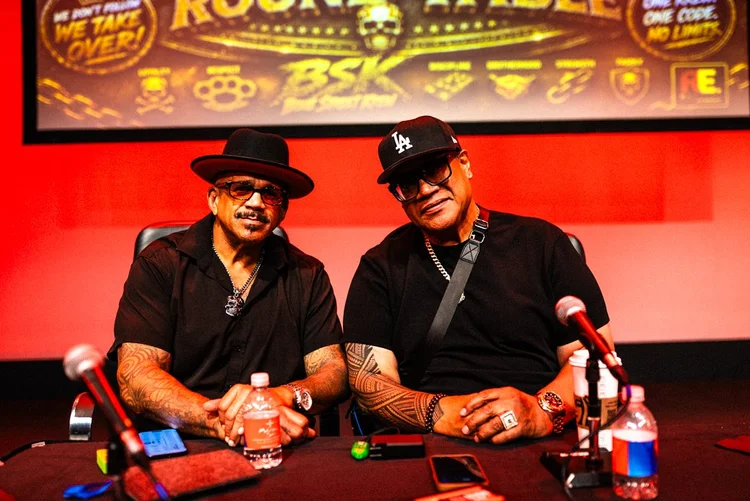 Rikishi and The Godfather at the Round Table panel table