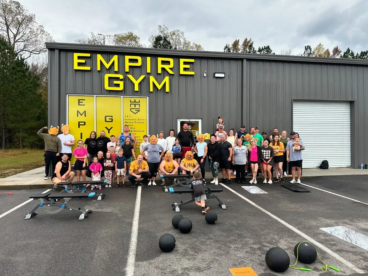 Staying Healthy Through the Holidays: How to Enjoy the Season Without Losing Your Momentum