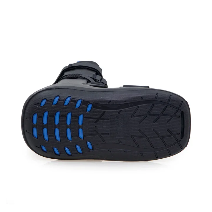 VMB3T_ProductLayingSole_1080p_RGB_16ac806d-4145-425d-99aa-3665a687a181.webp