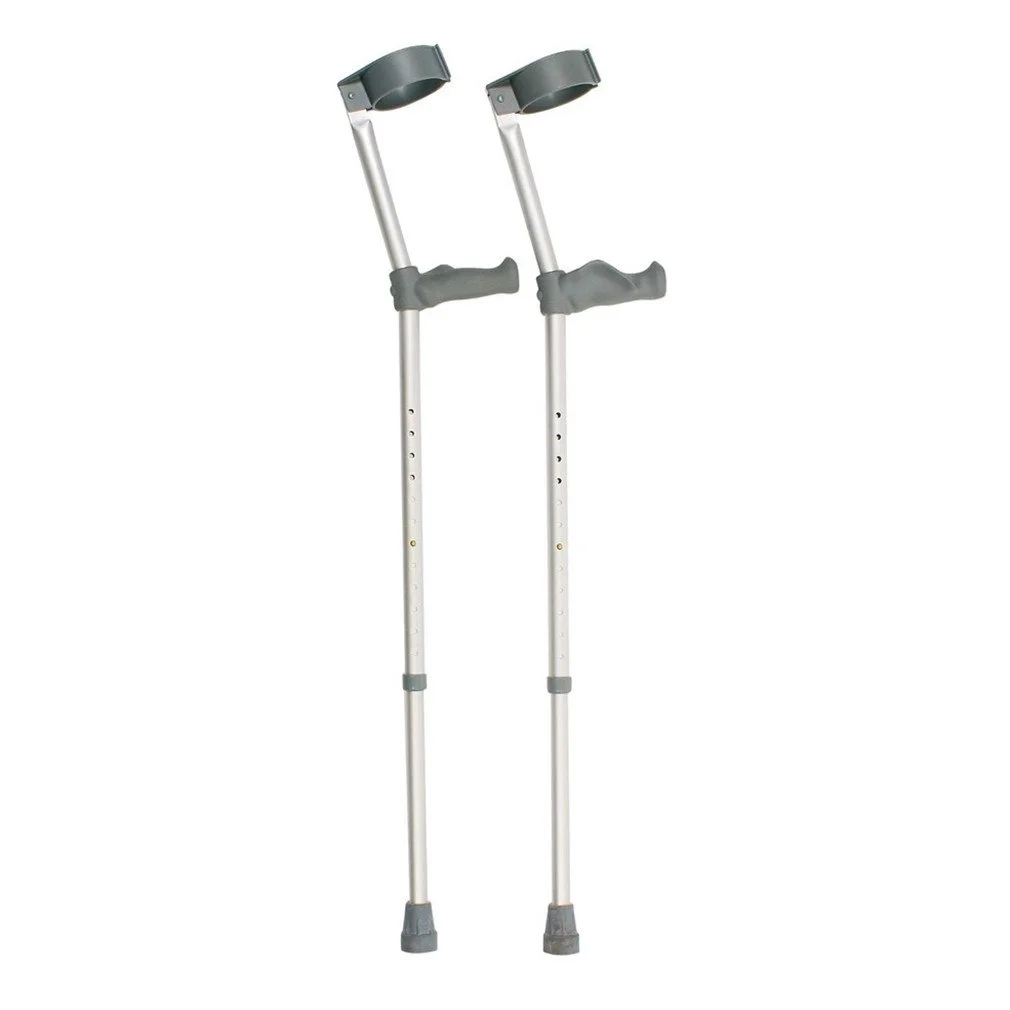 030_ergonomic-handle-crutches1.jpg