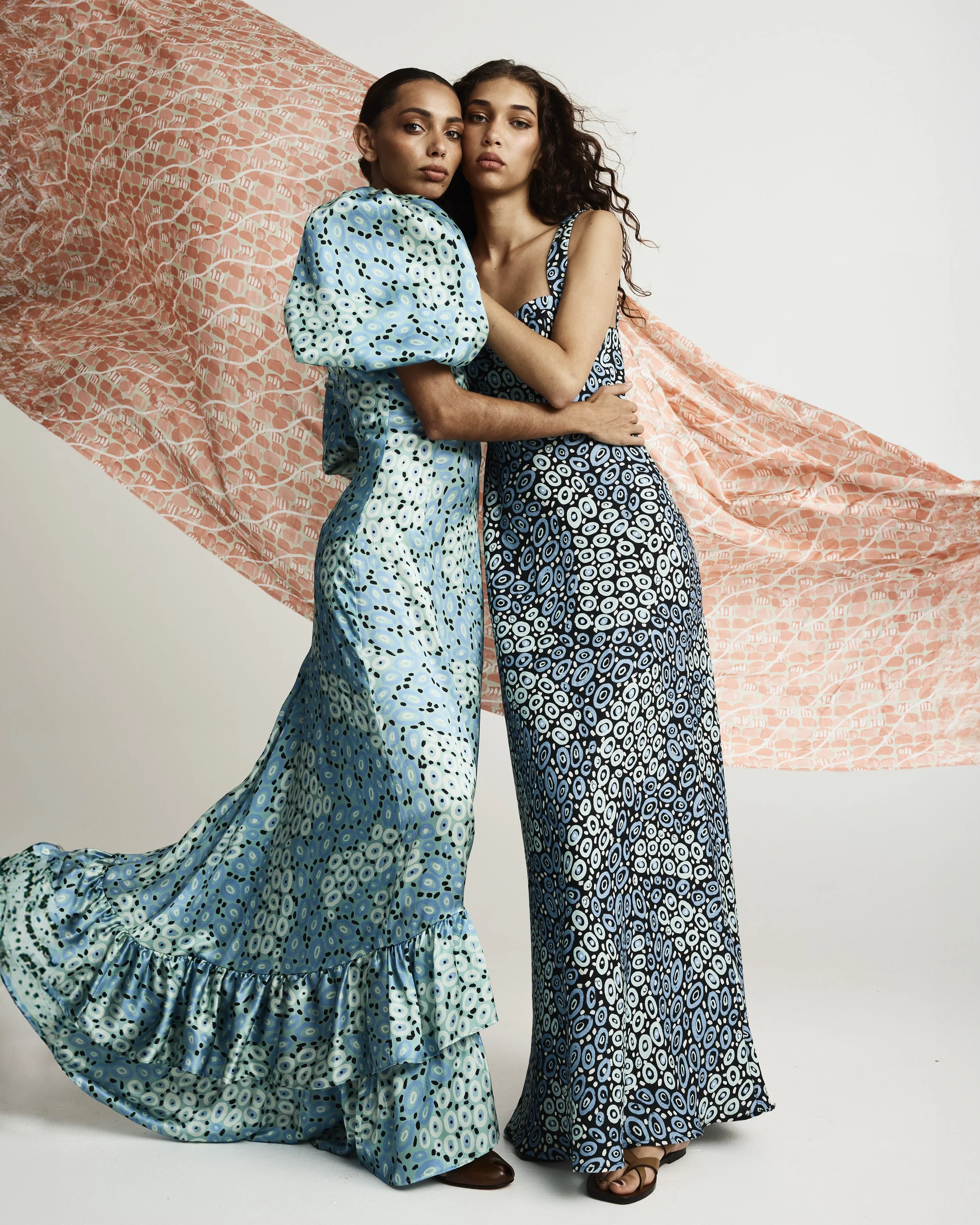 250426-Miimi&Jiinda-33-3032-4x5 copy.jpg