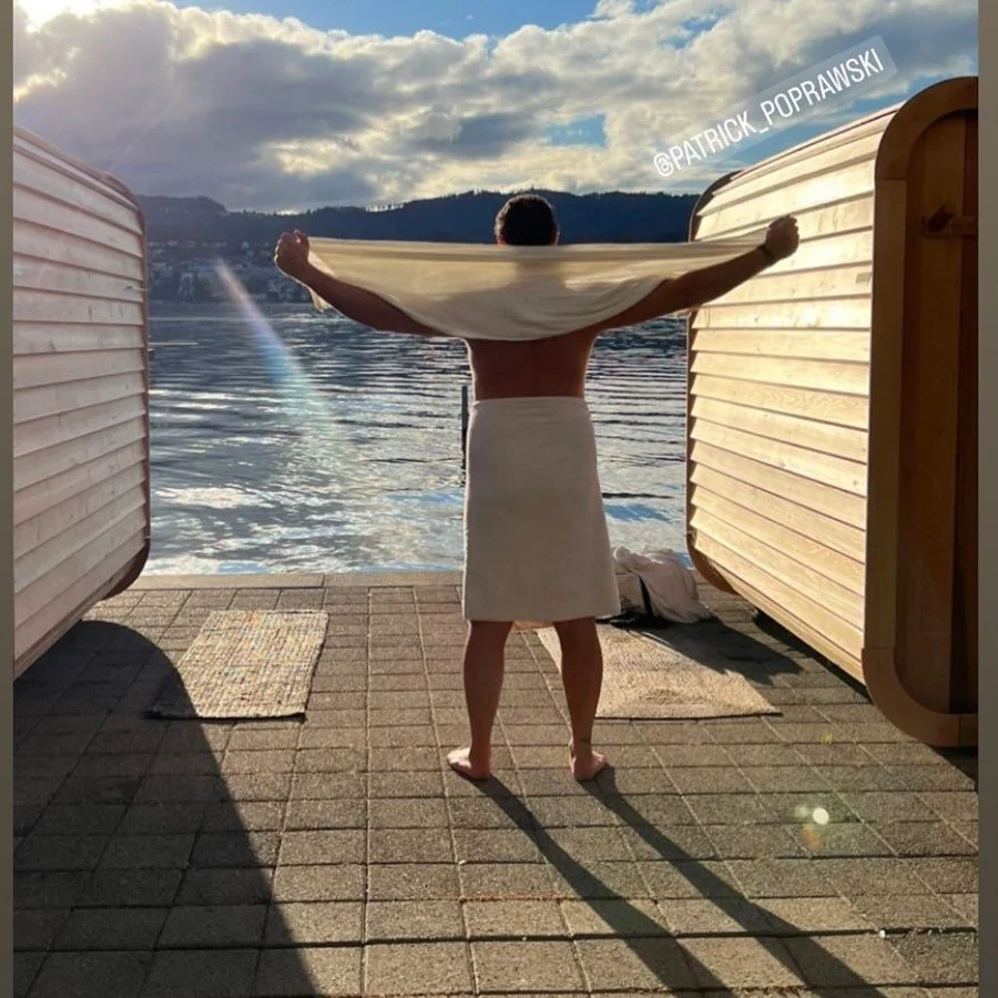 Es wird w&auml;rmer! Wir freuen uns auf die letzten 6 Wochen mit dir!!! @strandbad_sauna_kuesnacht 
#sauna #saunaz&uuml;richsee #textilfrei #hotspot #schwitzenmitaussicht #outdoorsauna #naturpur #beijedemwetter