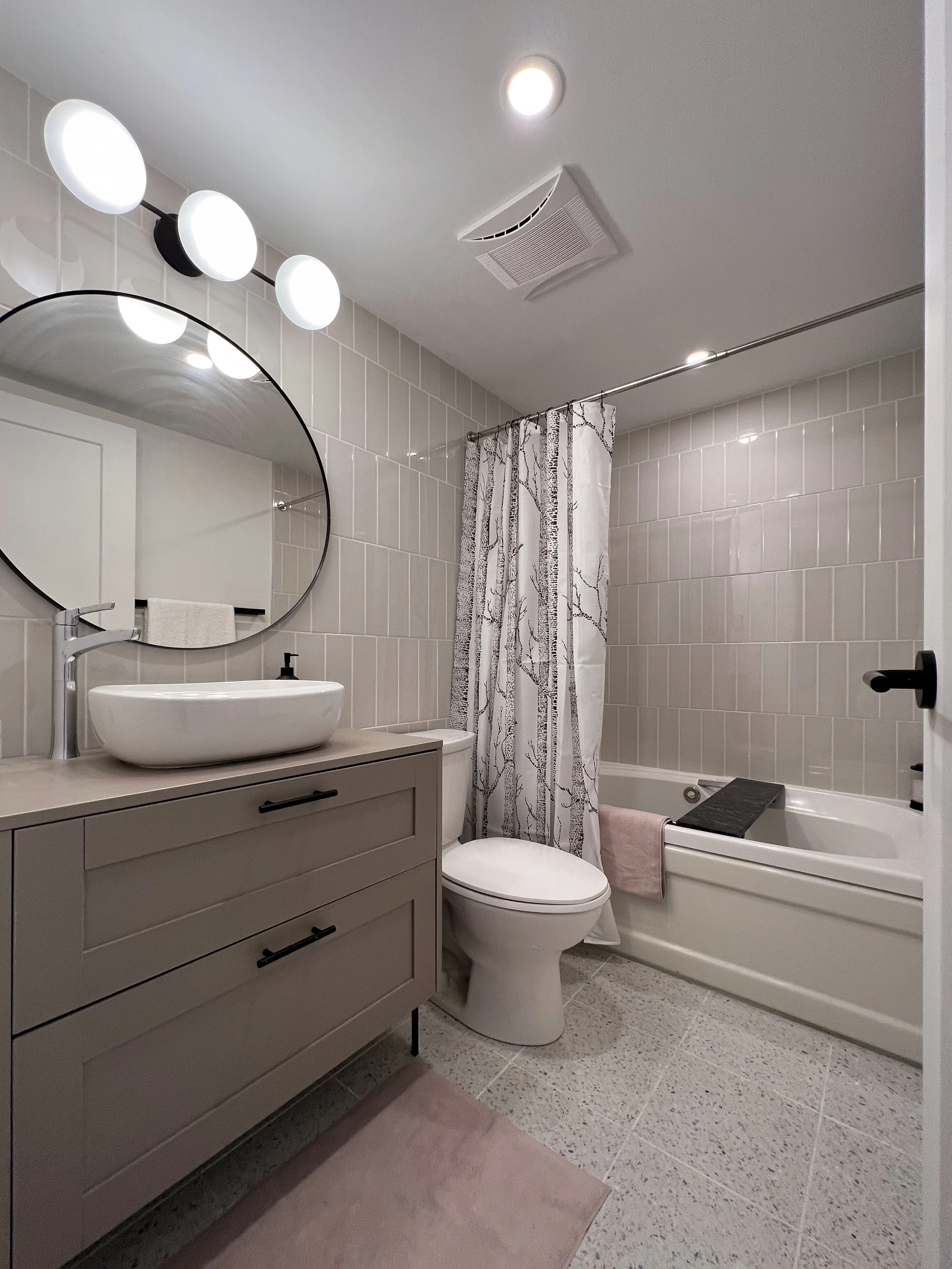 Bath 01.jpg