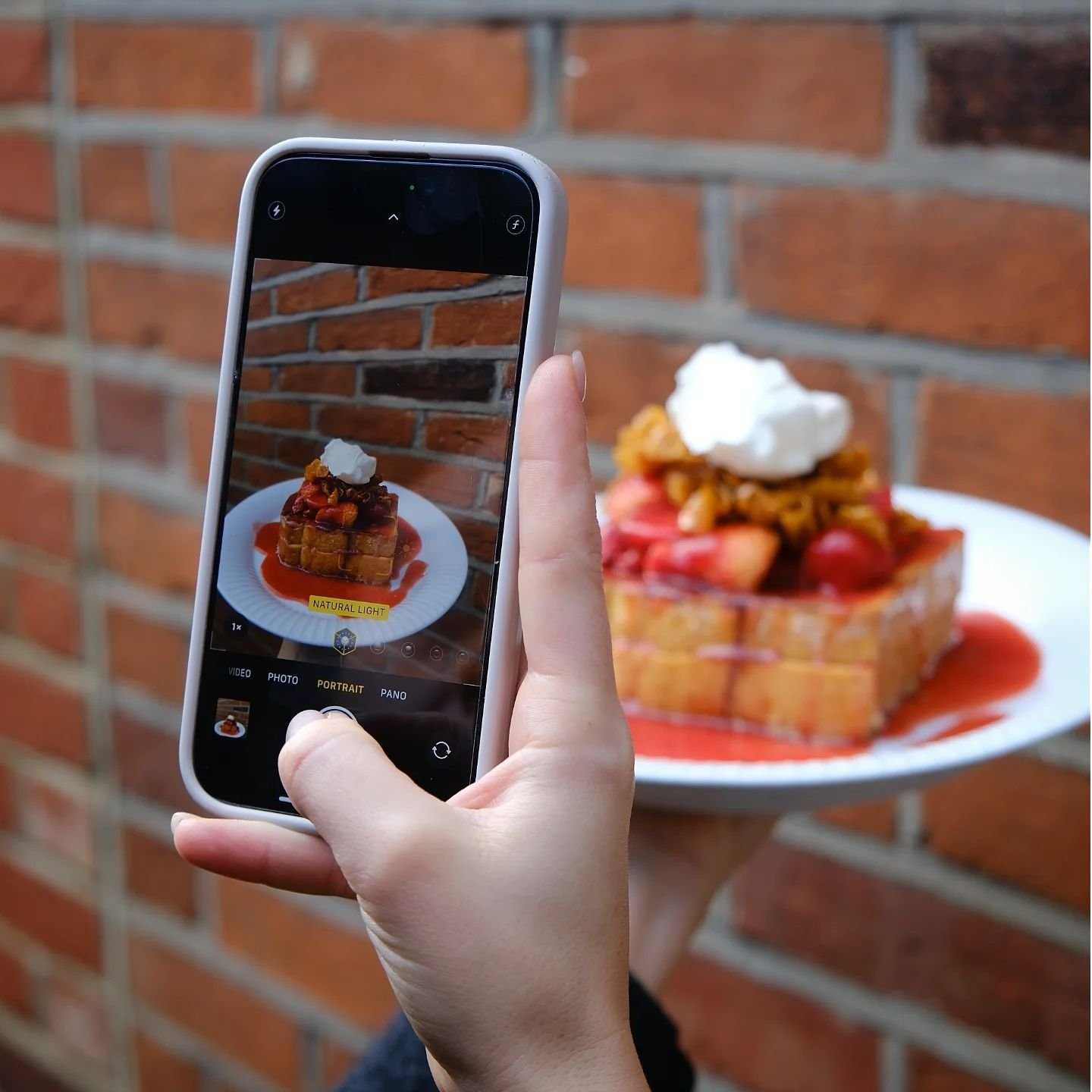 There's a host of lip-smacking specials coming to The Deli this Autumn.

Including this rather decadent take on French Toast topped with Strawberries, Caramel Flakes, Nutella and Whipped Cream.

And sure, it looks good on camera. But it looks even be