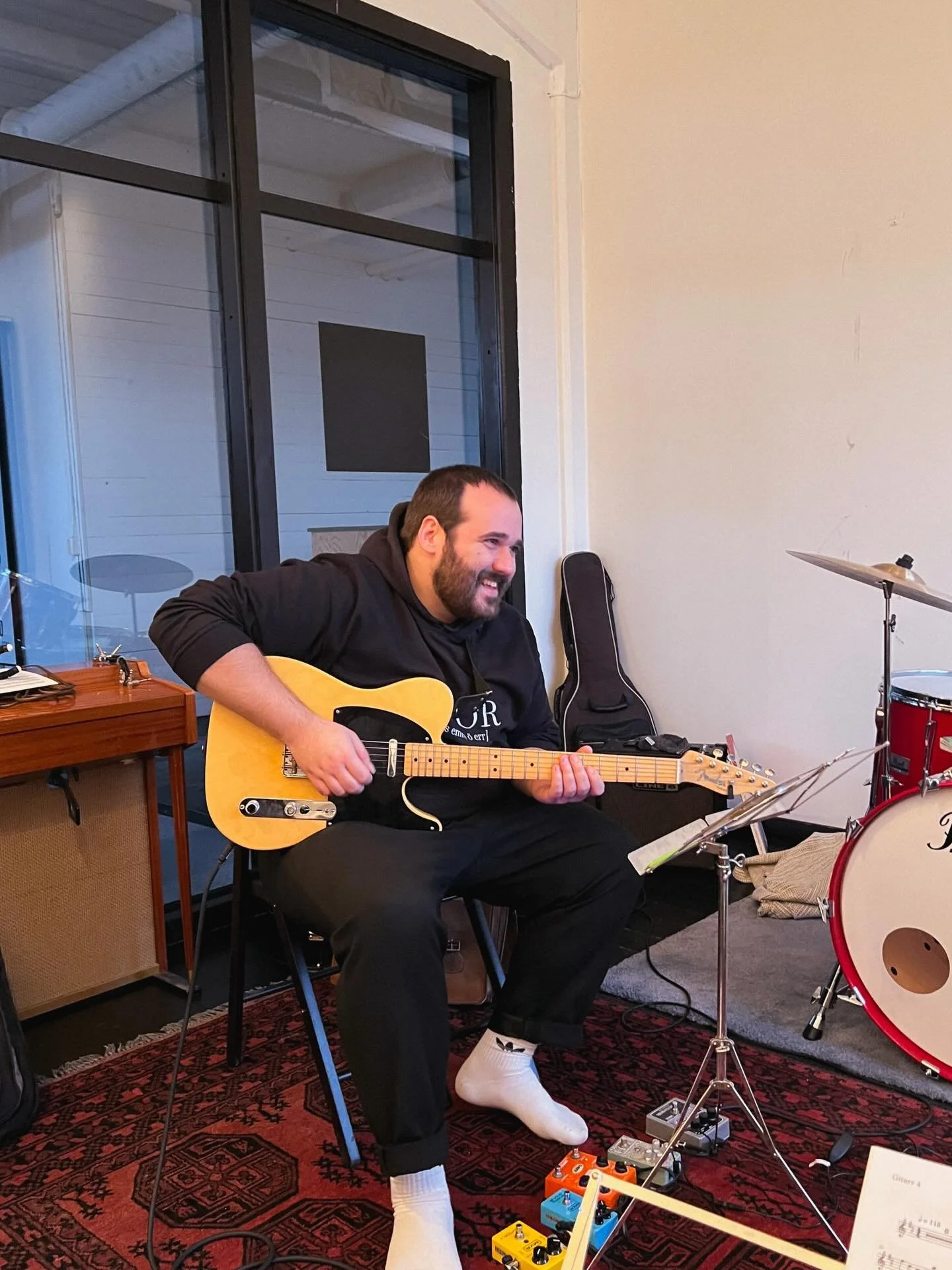 Weekend boys 🤙
Chillin at our new music making space in Malm&ouml; 
Fresh original tunes coming up 
Happy Advent 🕯️🕯️🔊🎶