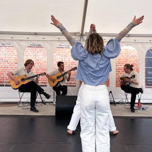 World Ocean Day 2025!
Thanks to all friends and families in Malm&ouml; who defied the rain and came to celebrate our one and only ocean with movement, music, love and laughter 🎶💃🌊

Our oceanic interactive dance and guitar show &rsquo;Strandfynd - 