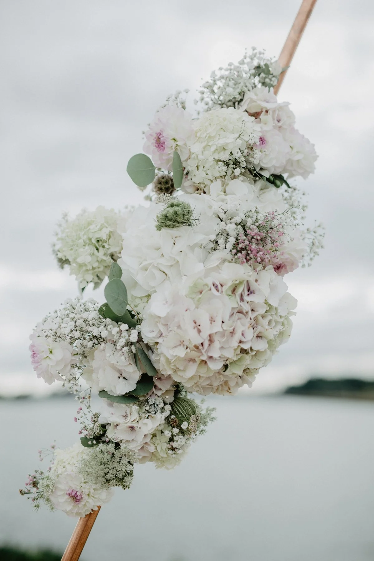 FLOWER ARCH 