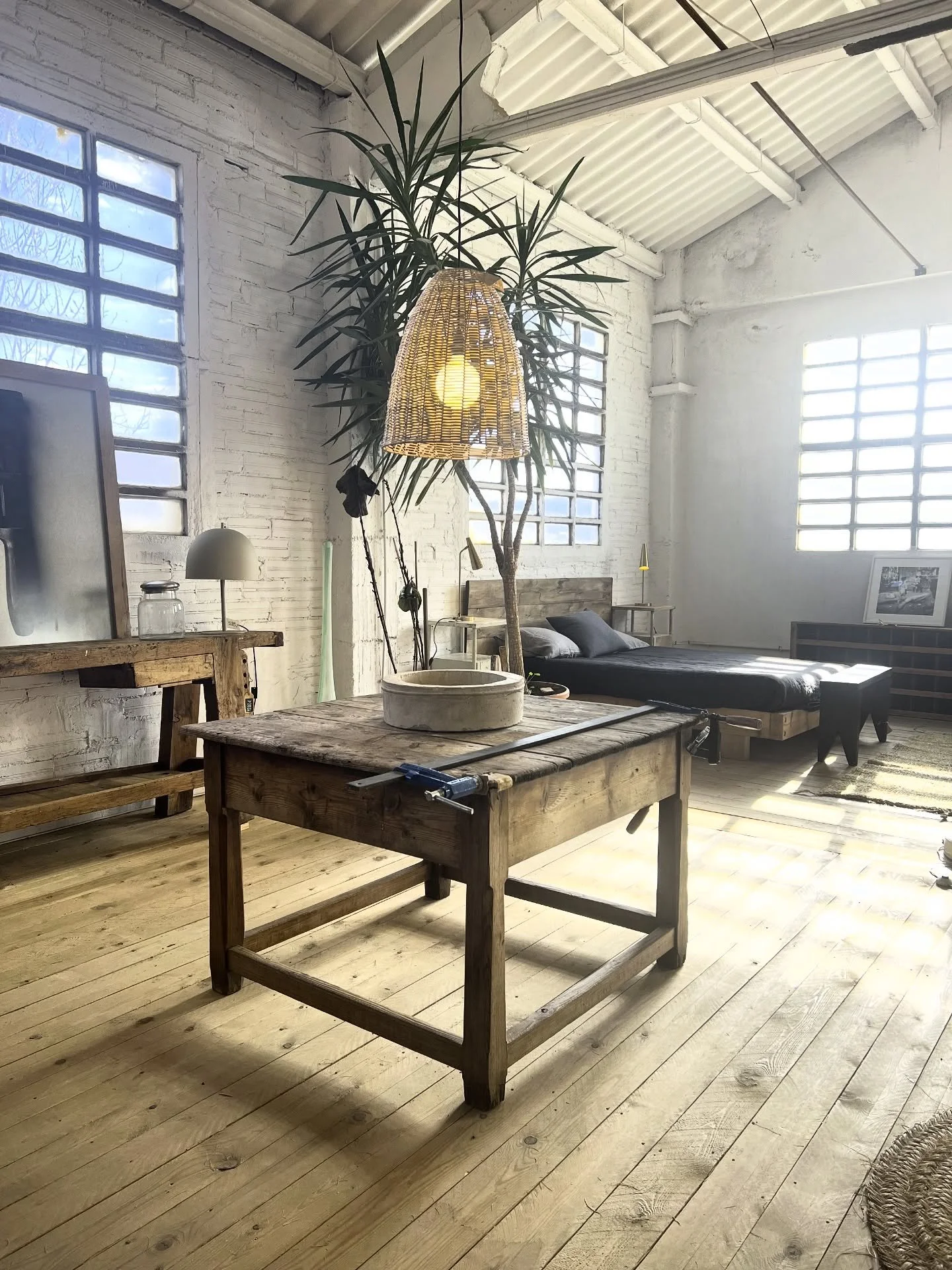 Adventures in vintage.

#designlife #pursuepretty #vintagedesign #interiordesign #alwayssourcing #sourcing #everydaybeautiful