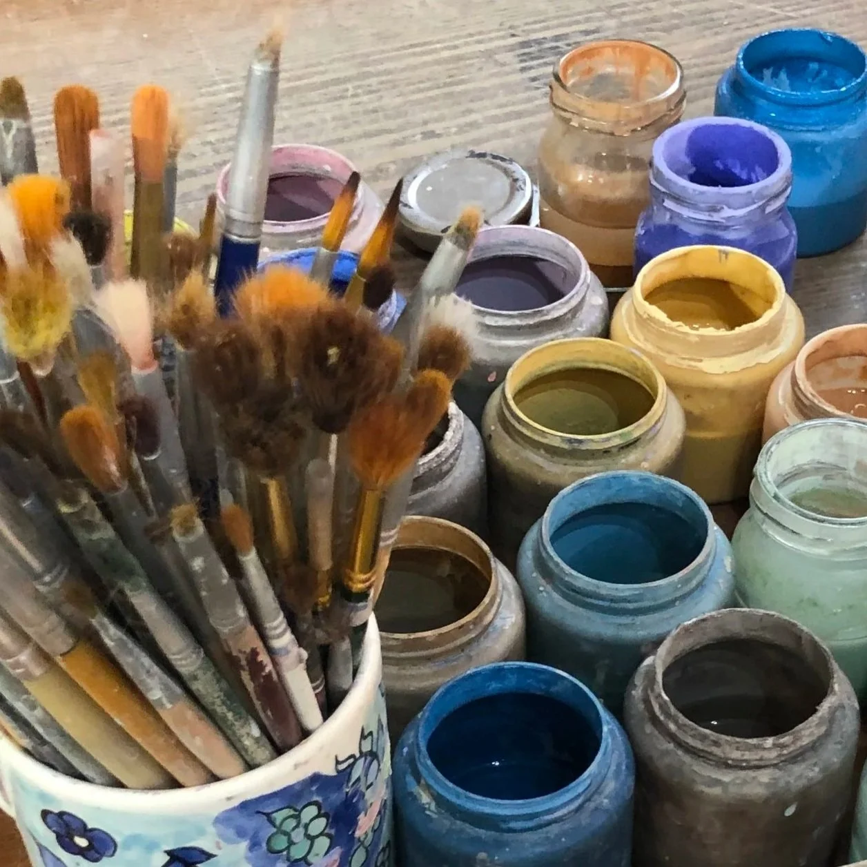 The Painter's Palette: When Color Is Felt, Not Seen
