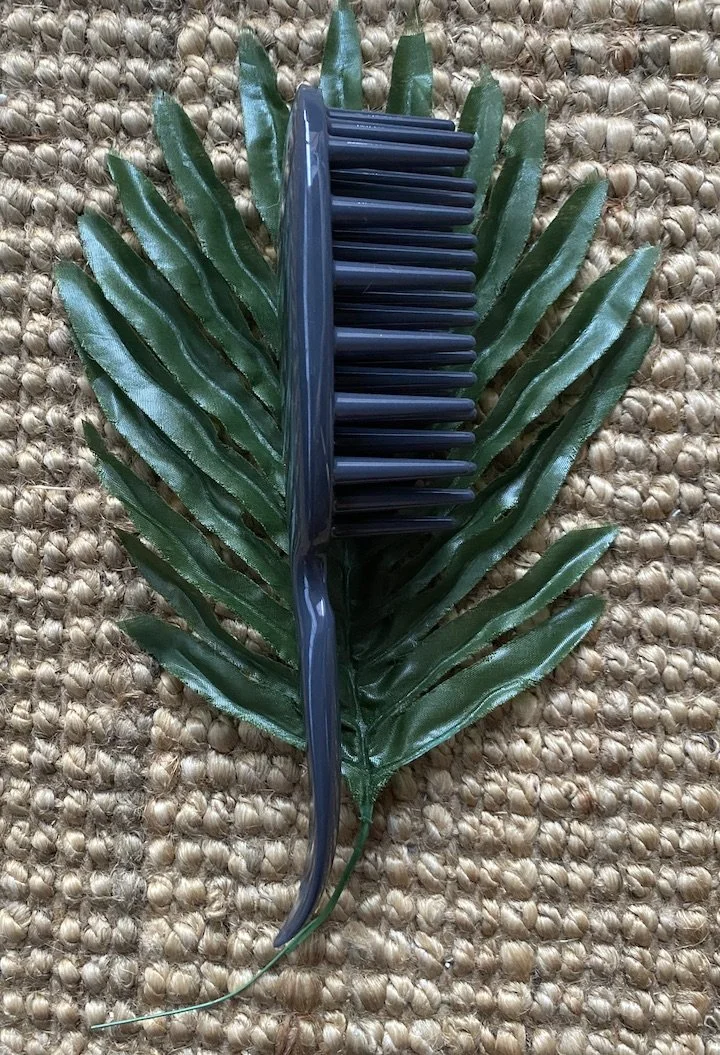 KurlsPlus-Paddle-Comb-Graphite-Side.jpg