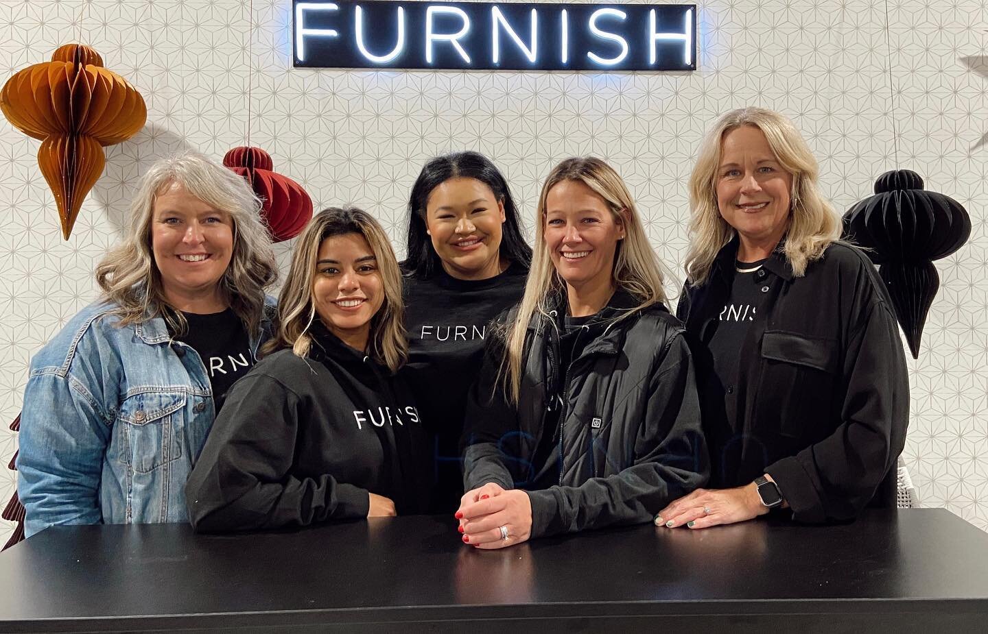 Merry Christmas and happy New Year from your Furnish Co. family! We cannot express how thankful we are for this past year with you all. We wish you all a restful holiday!🤍