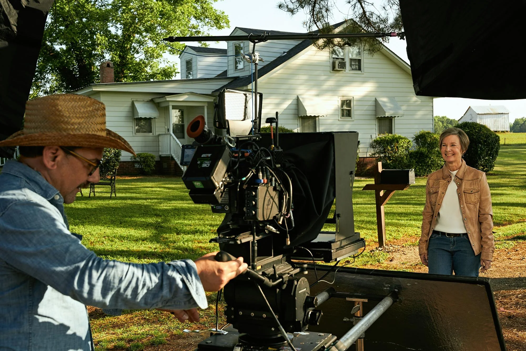 HUNT CAMPAIGN BTS_5.jpg