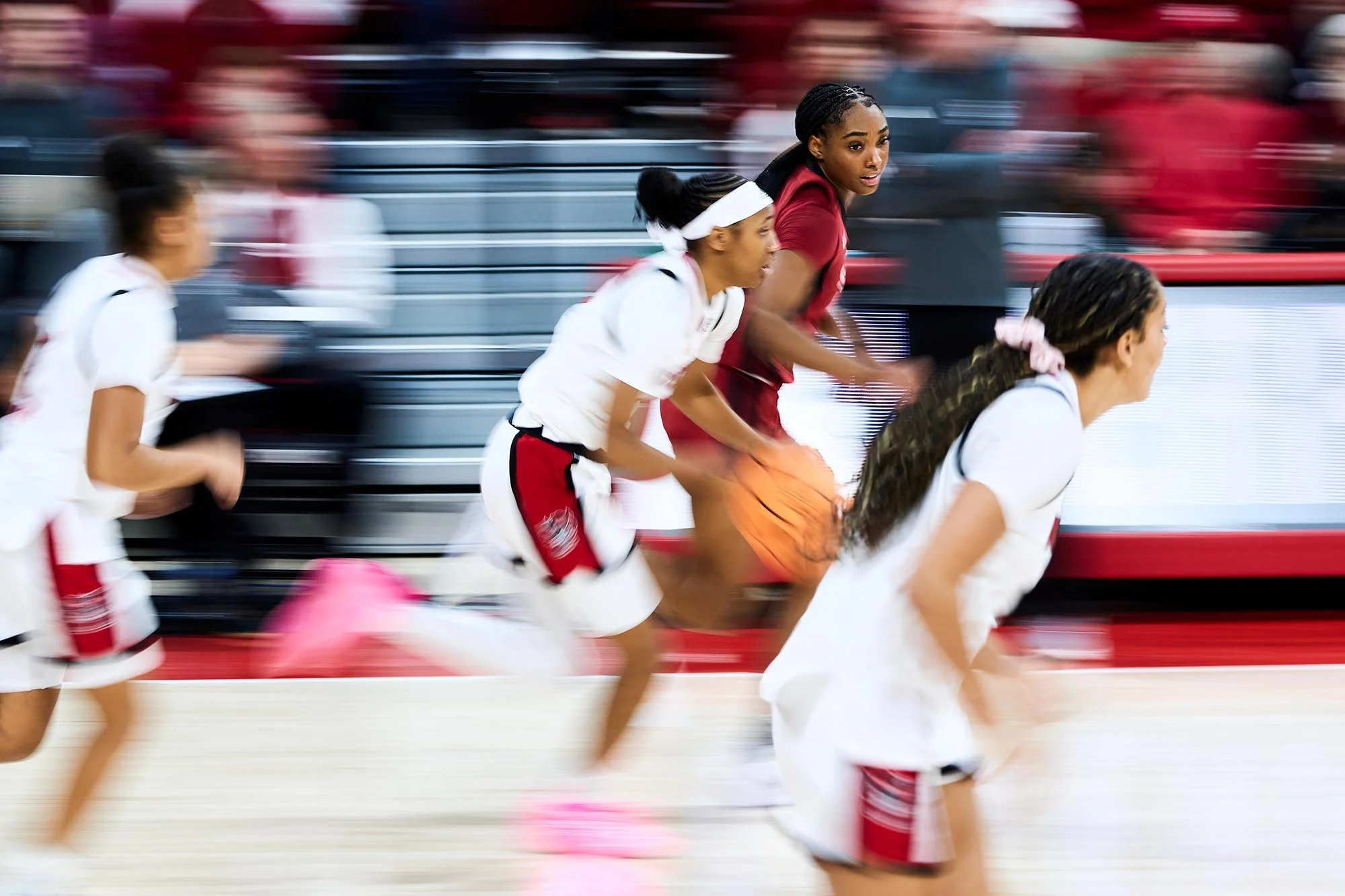 STANFORD V NCSU WBBALL JAN26_30 web.jpg