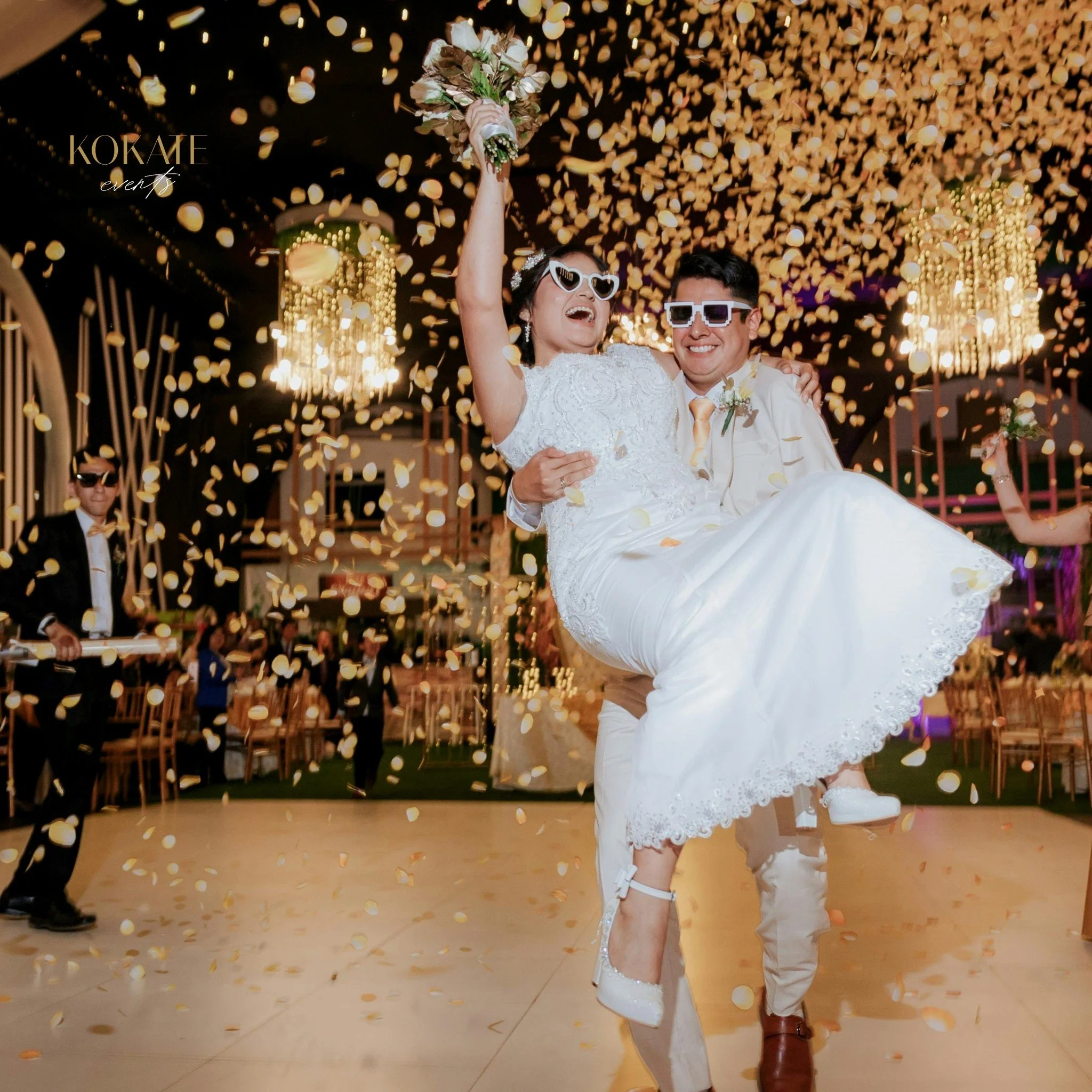 All smiles, all love 💛

They&rsquo;re lost in their own little world on the dance floor, laughing, twirling, and just enjoying being together. Surrounded by the people they love, you can feel the happiness in the air &mdash; simple, genuine, and so 