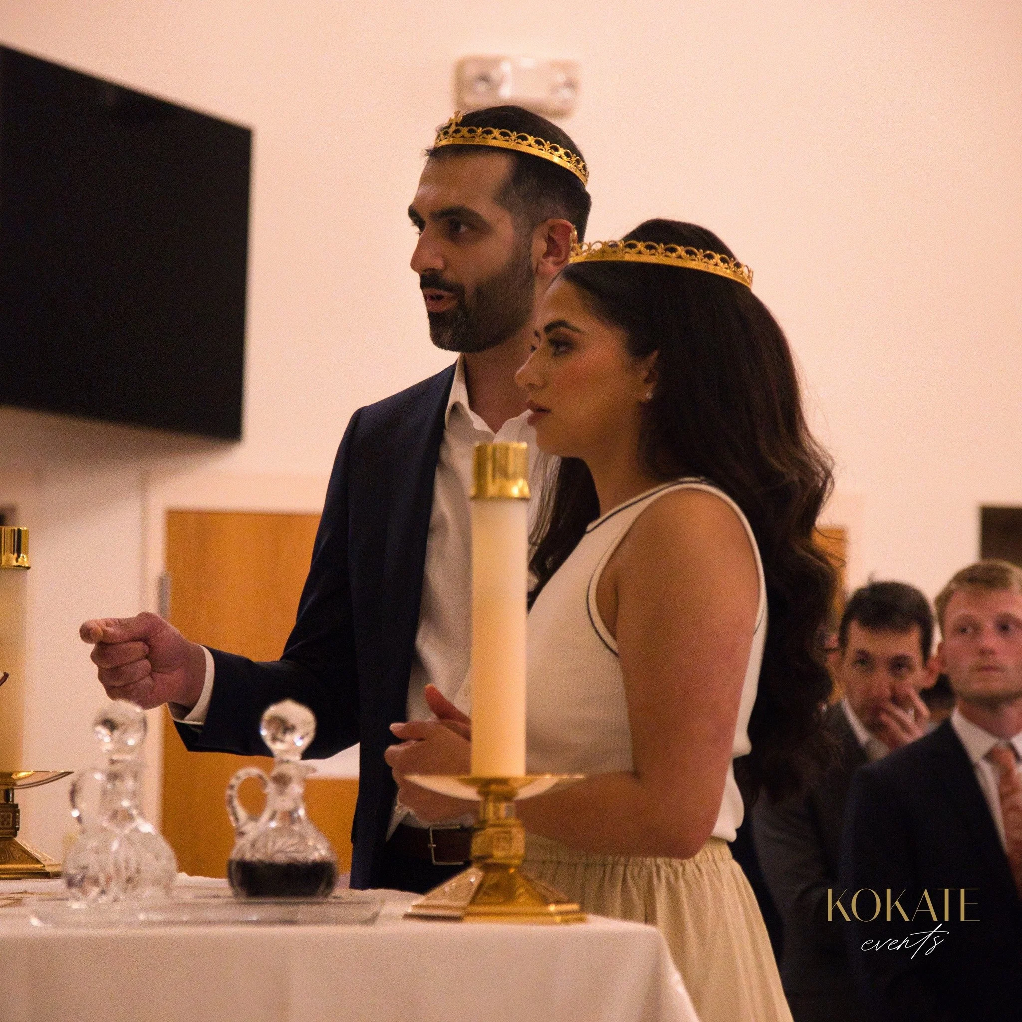 ✨ There&rsquo;s something so beautiful about this moment&hellip;

Standing together, crowned, and ready to start a life as a team. 💛 

It&rsquo;s a quiet reminder that love is not just about today, but about facing the world together, hand in hand, 