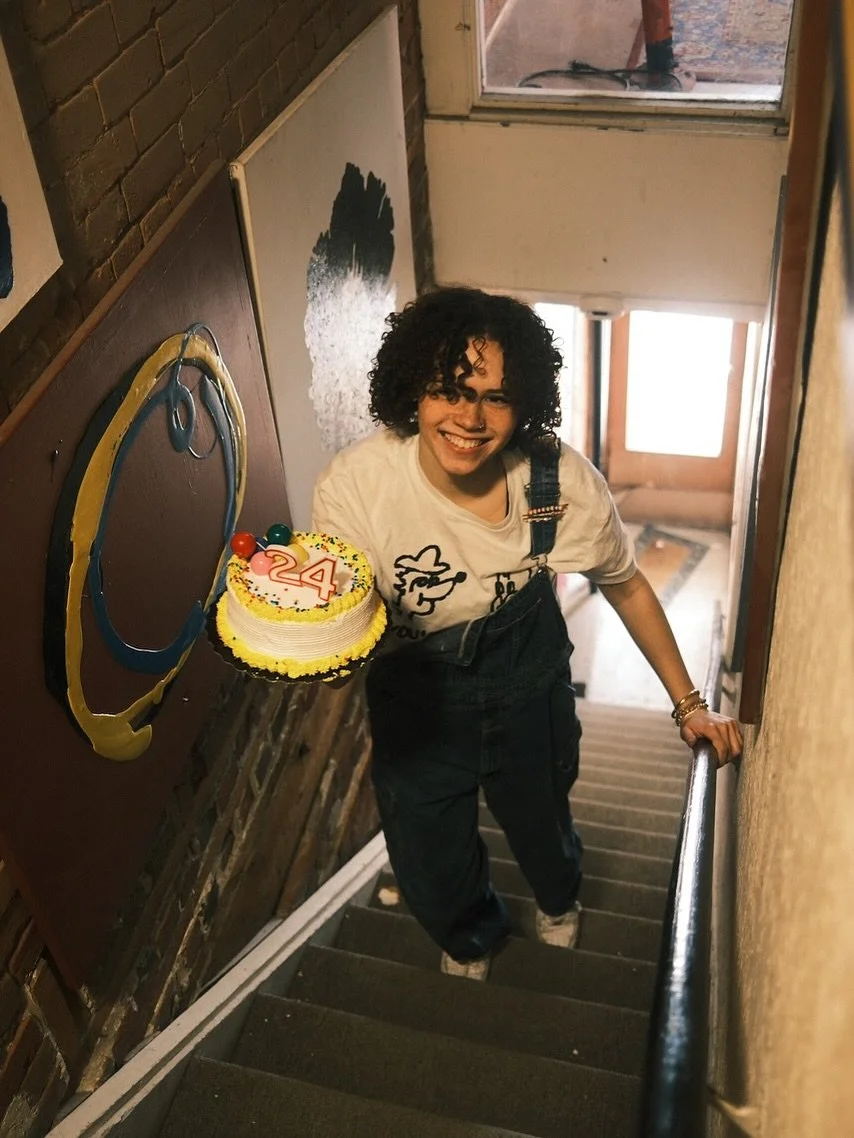 Fun little birthday shoot with @nevakers 

Which slide is your fav?

Come play around with different set designs for your next shoot here @thirdplace.ott