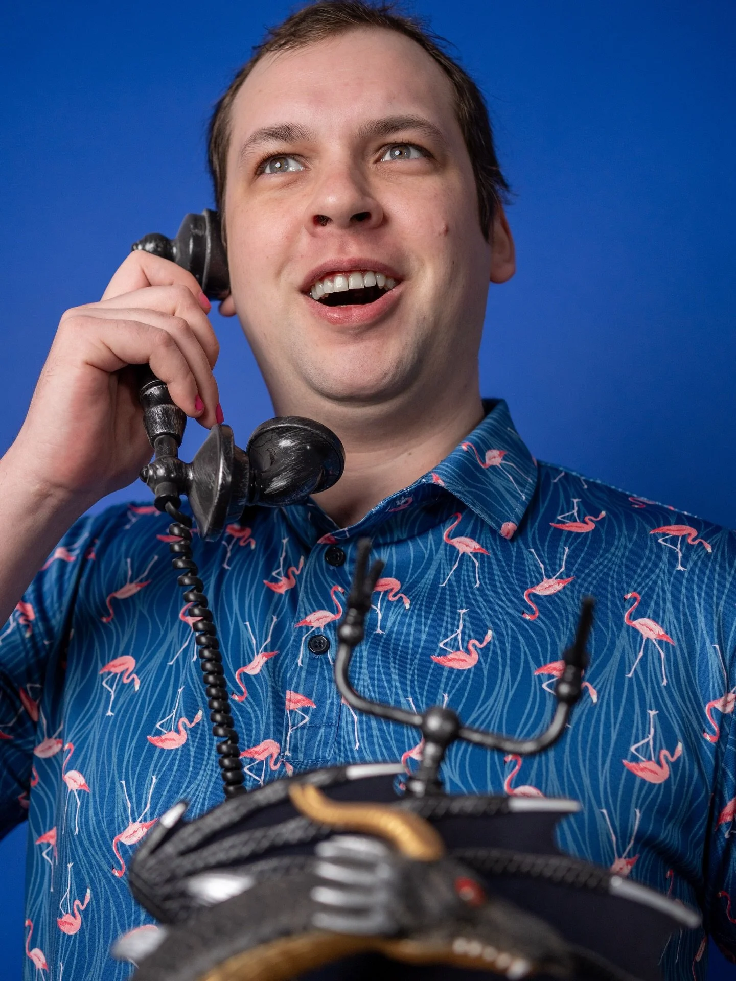 Some fun headshots with local comedian @jakebrownisfunny 

Yes that is a dragon phone 

Come shoot your portraits at Third Place, shoot us a DM or book online through our website

#headshotphotography #portraits #photostudio #ottawaphotographer