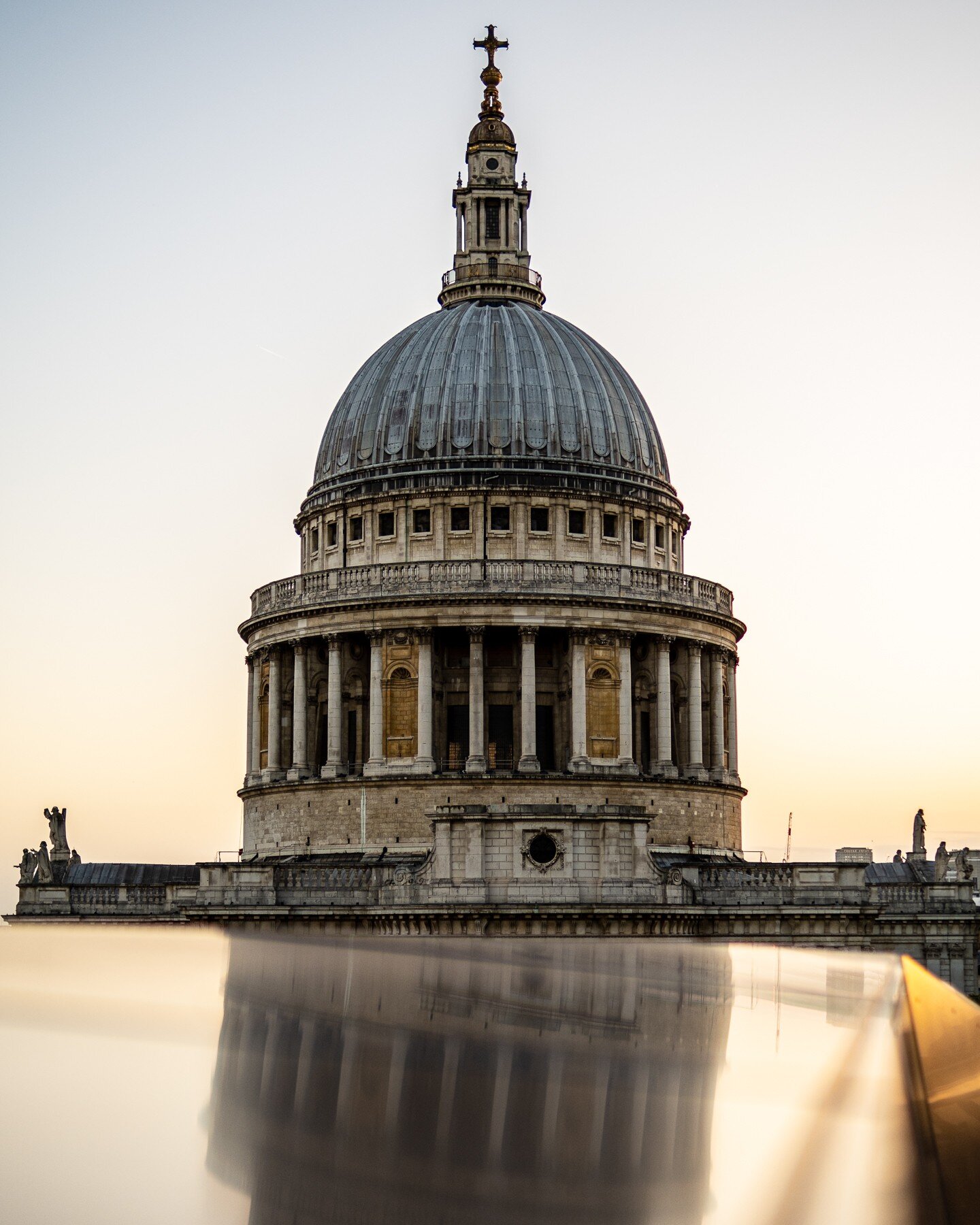Posts containing anything from Scotland always do better, its a fact, so here's St Paul's again in London 😂 Two days two reflections what a treat. ✌️
.
.
.
.
.
.
.
.
#yourbritain #newfoundland #sunset #stpaulscathedral #thisislondon #london #visitlo