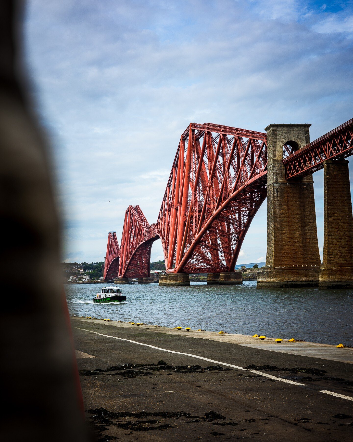 A wee photodump from the most recent trip upto Scotland, have a slide through them treat yourself. I've got hundreds of photos that I've taken and edited over the past weeks but cba to post so cya ✌️
.
.
.
.
.
.
.
.
#dump #northqueensferry
#fife
#edi