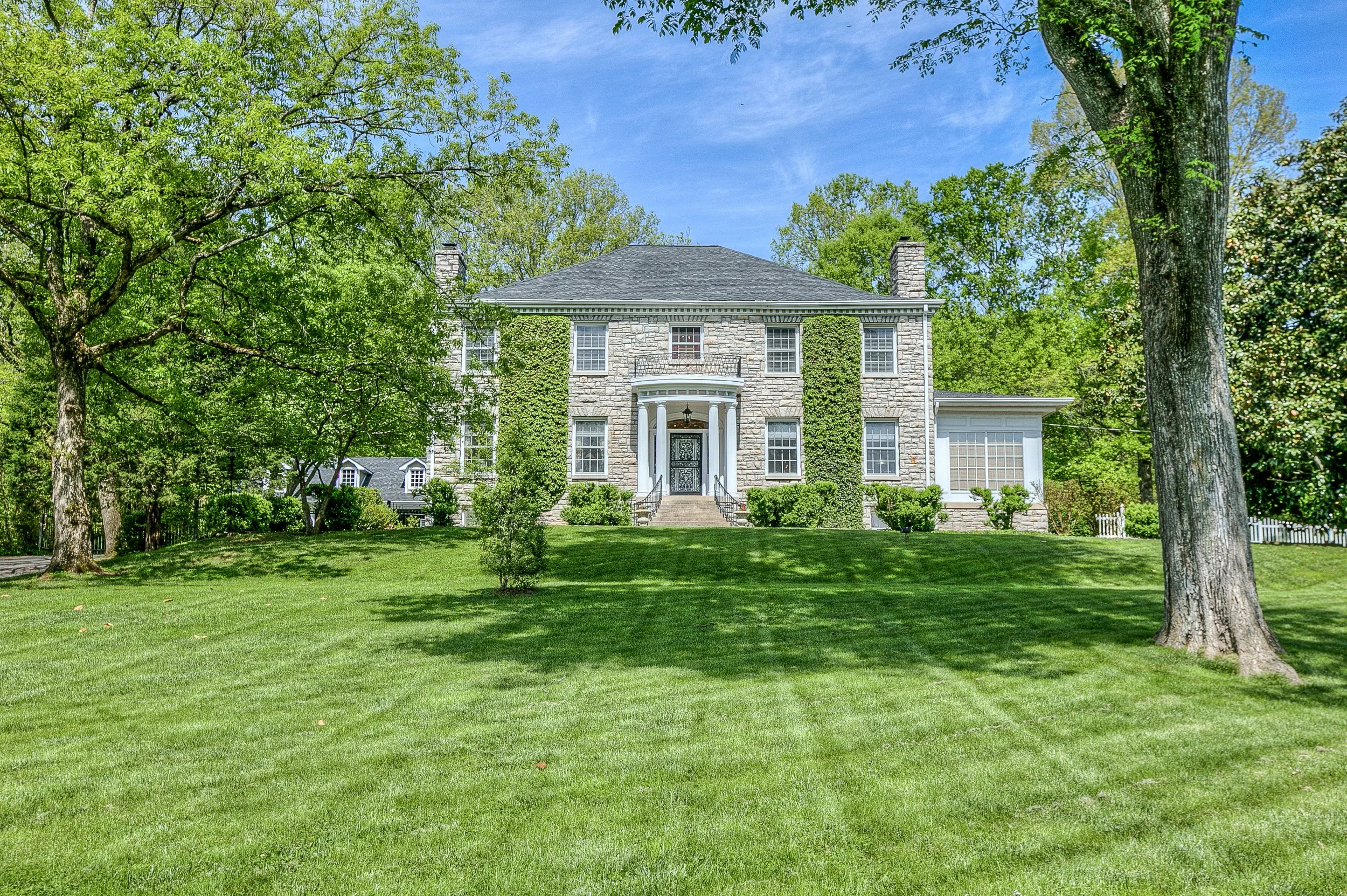 616 Mulberry.jpg
