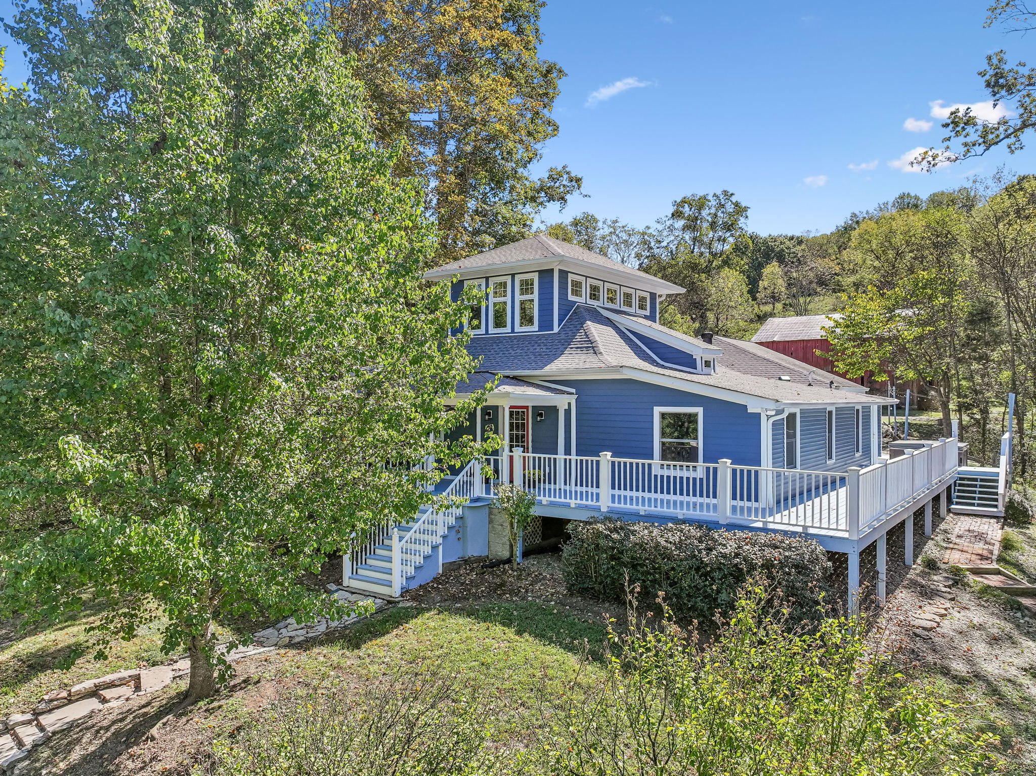 56-web-or-mls-6325 Lickton Pike - 056.jpg