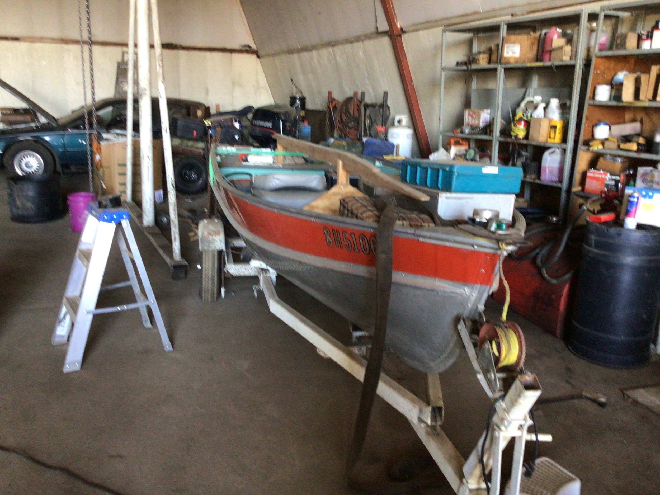 14 ft lund fishing boat 8 hrs power evinrude.jpg