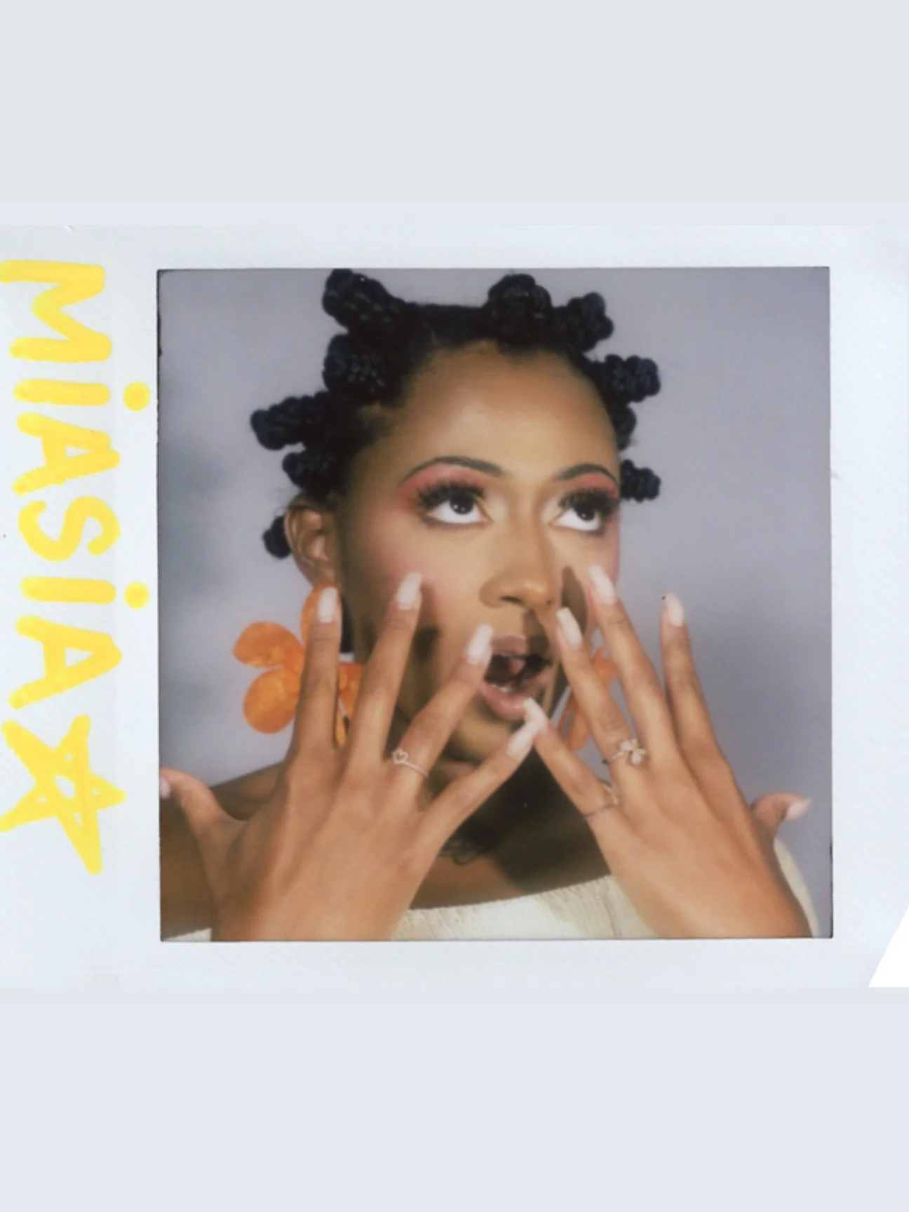 Hi, My Name is&hellip;&hellip; @kiyaminx 

Shot by 📸: @charles.tgg 

The point of this project is to introduce people to each other and to the world.

How do you do that? You put people in a shared space and they start with a simple line &ldquo;Hi, 