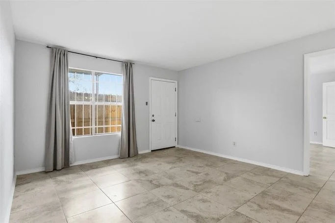 $85,000 |  Move-in ready and made for easy living 🏡 This freshly painted 2-bed, 2-bath condo offers walk-in closets, a utility room inside the unit (yes, inside!), and a location just minutes from Hwy 59. Comfort, convenience, and a great Houston lo