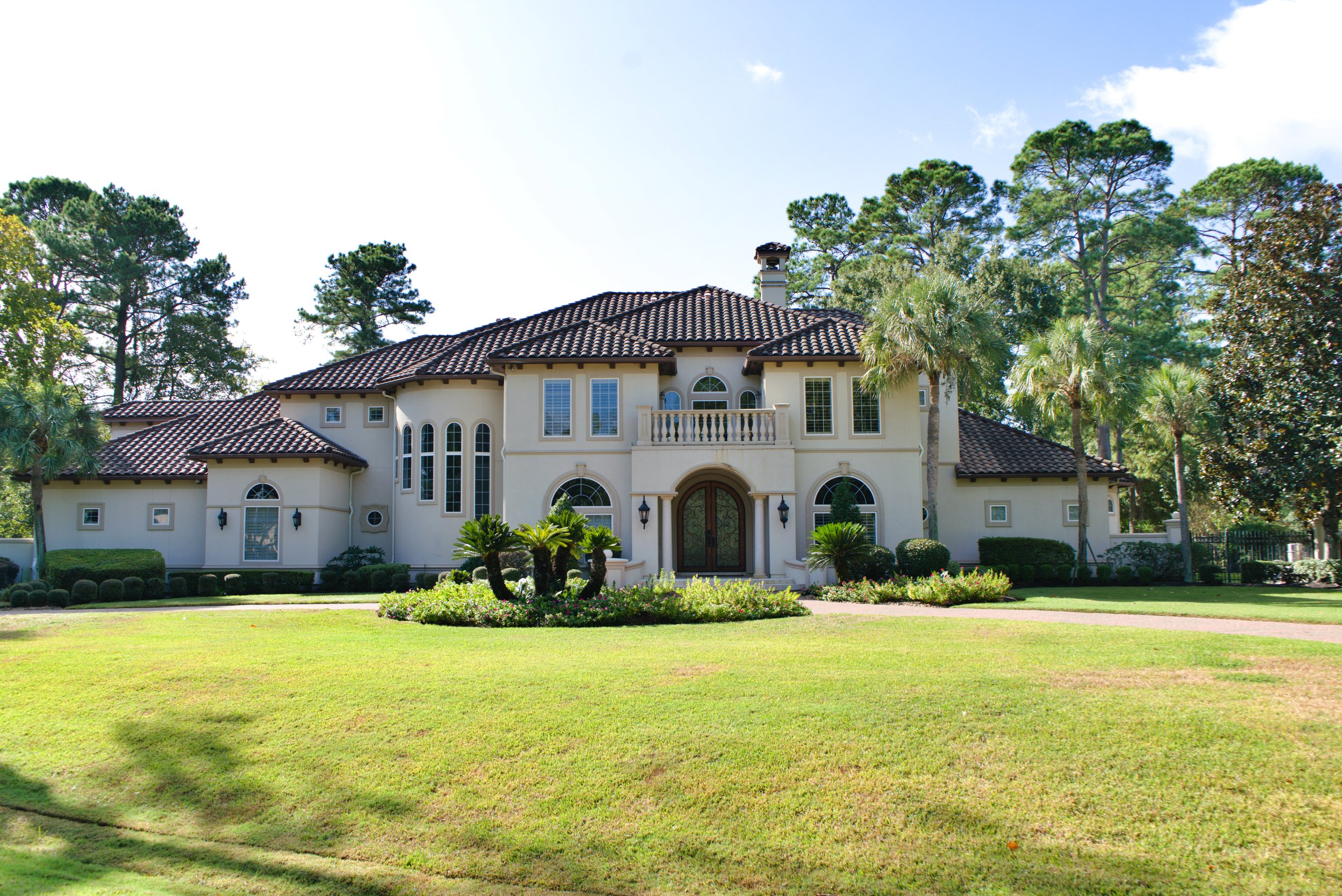 luxury homes houston