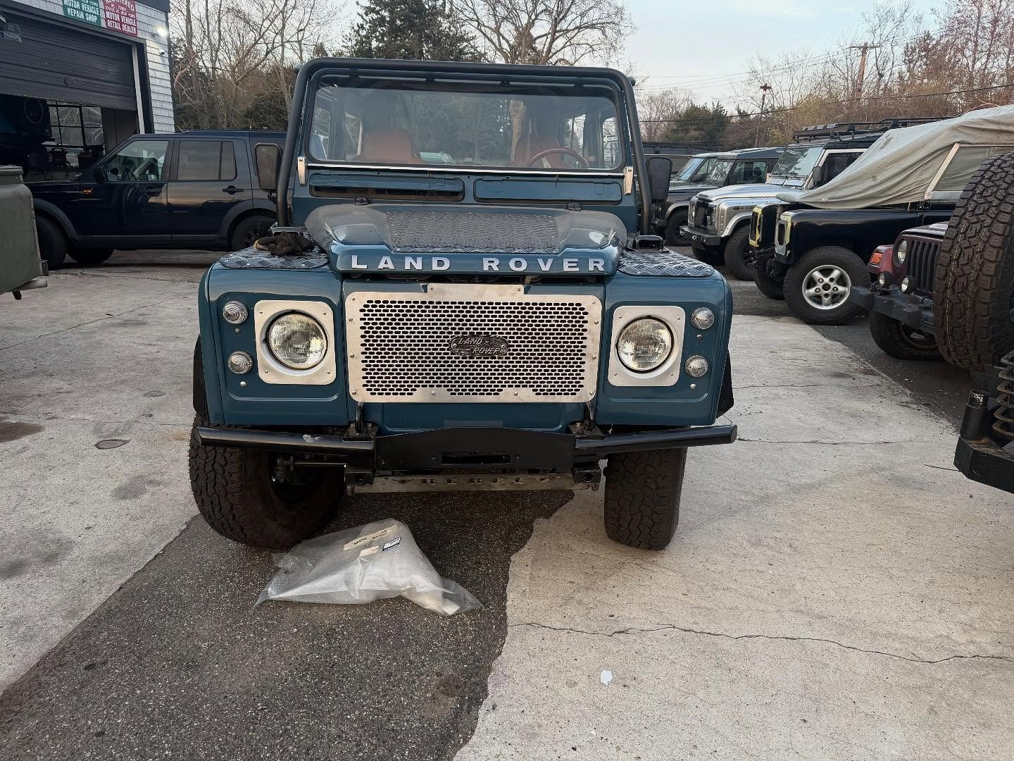 We are so excited to wrap up this Arless blue defender this week and deliver it to its new owner.  We love nostalgic twists, the grill, the light bezels,  etc.  We have one more defender 90 V8 automatic with a soft top and ready to go for the season