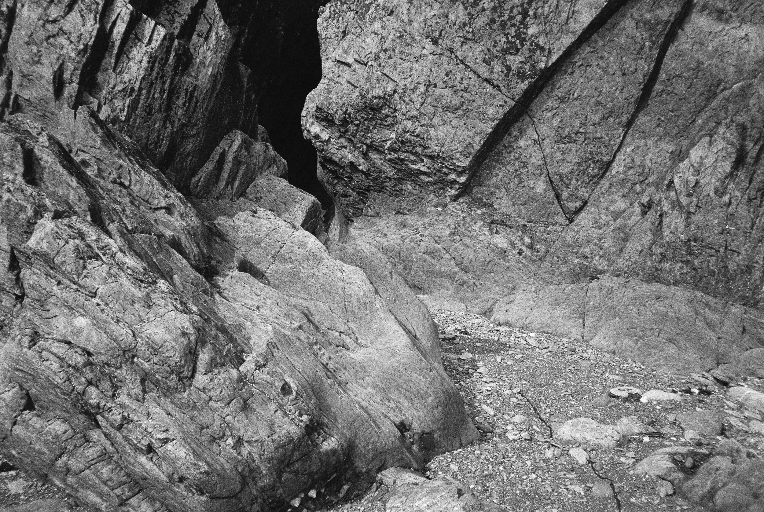 08.2026_Chinon Auto 3001_Ilford HP5 Plus_a-00101-0010.jpg