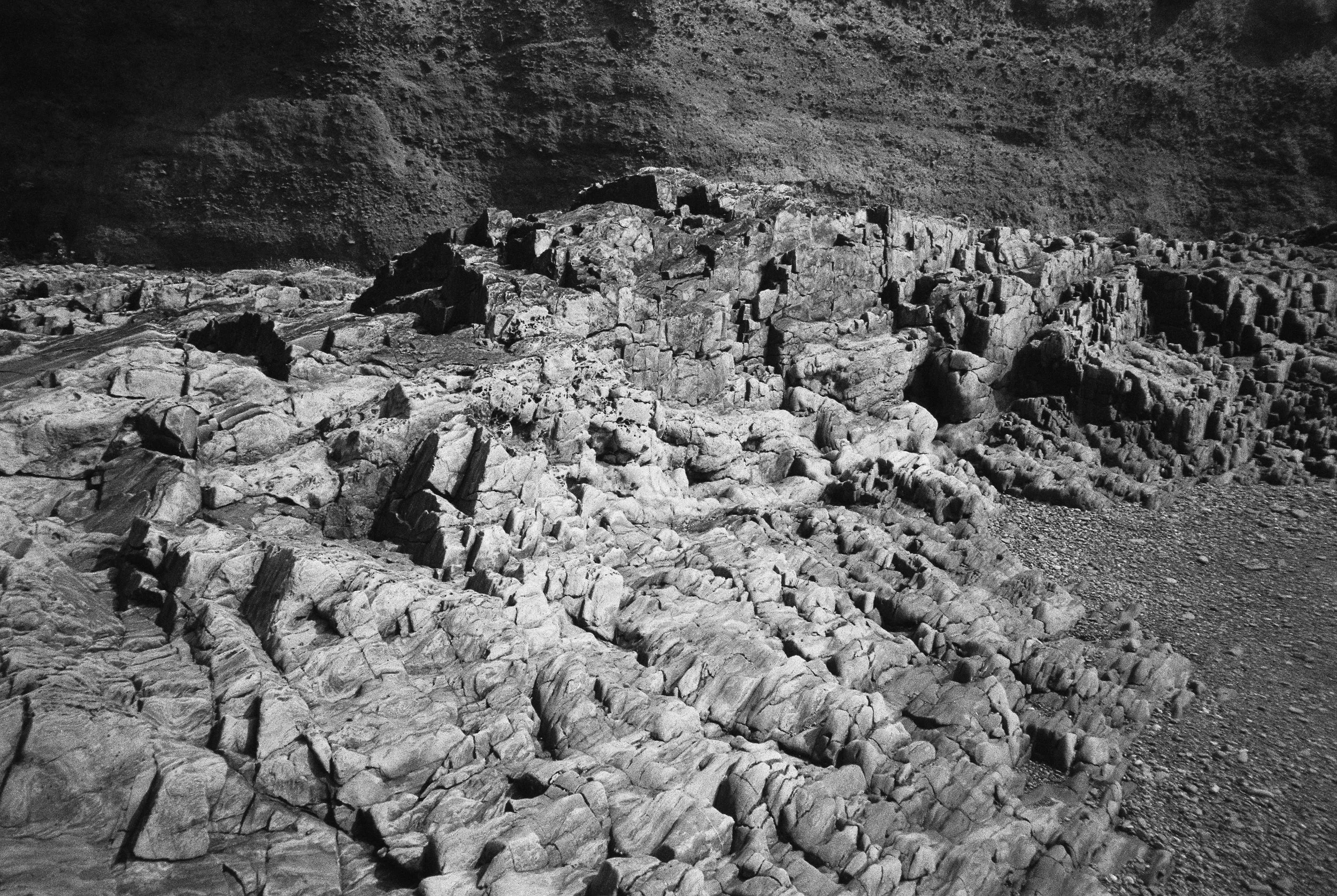 08.2026_Chinon Auto 3001_Ilford HP5 Plus_a-00101-0019.jpg