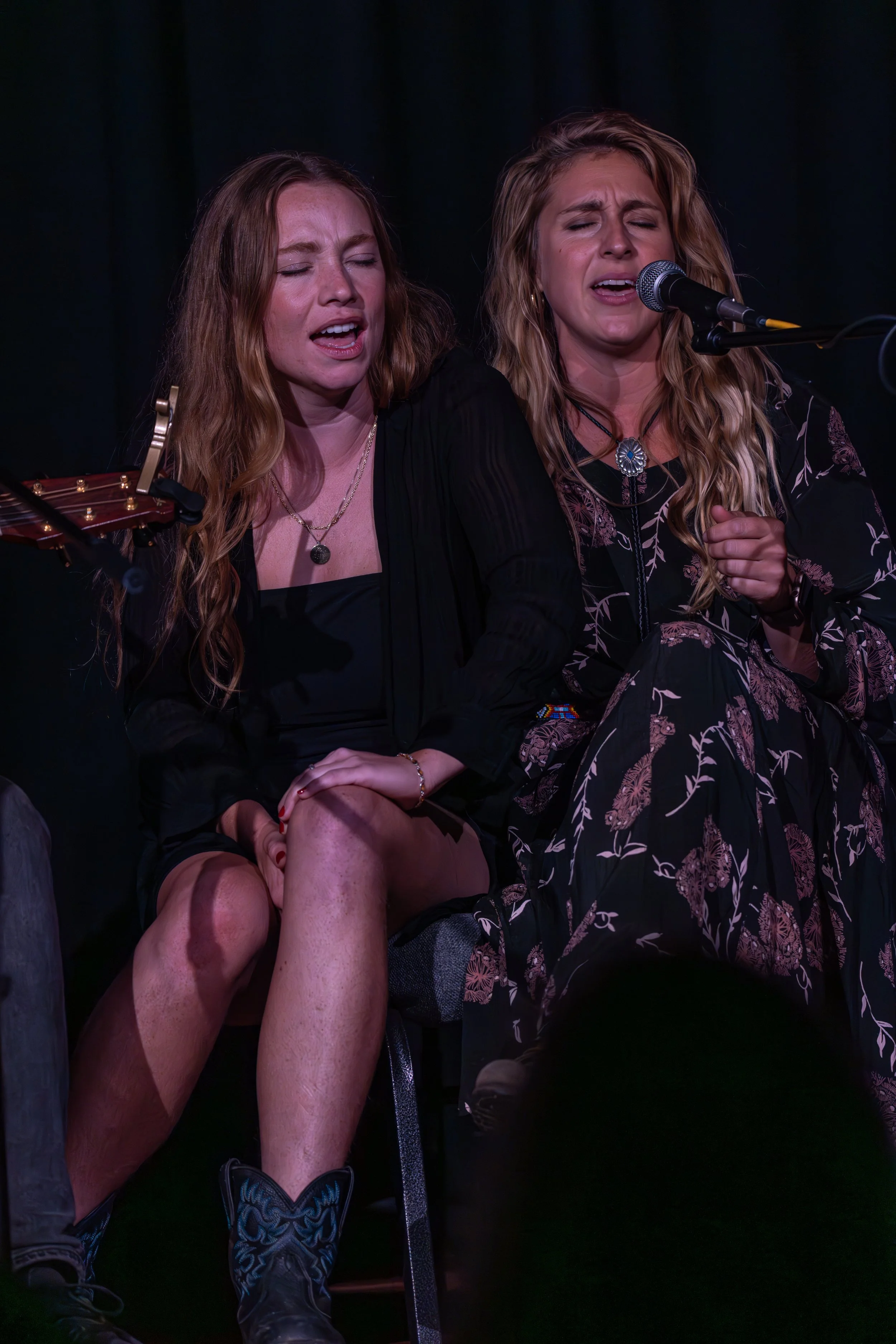 Lexie Roth at the Grange-Vineyard Lights Photography-77.jpeg